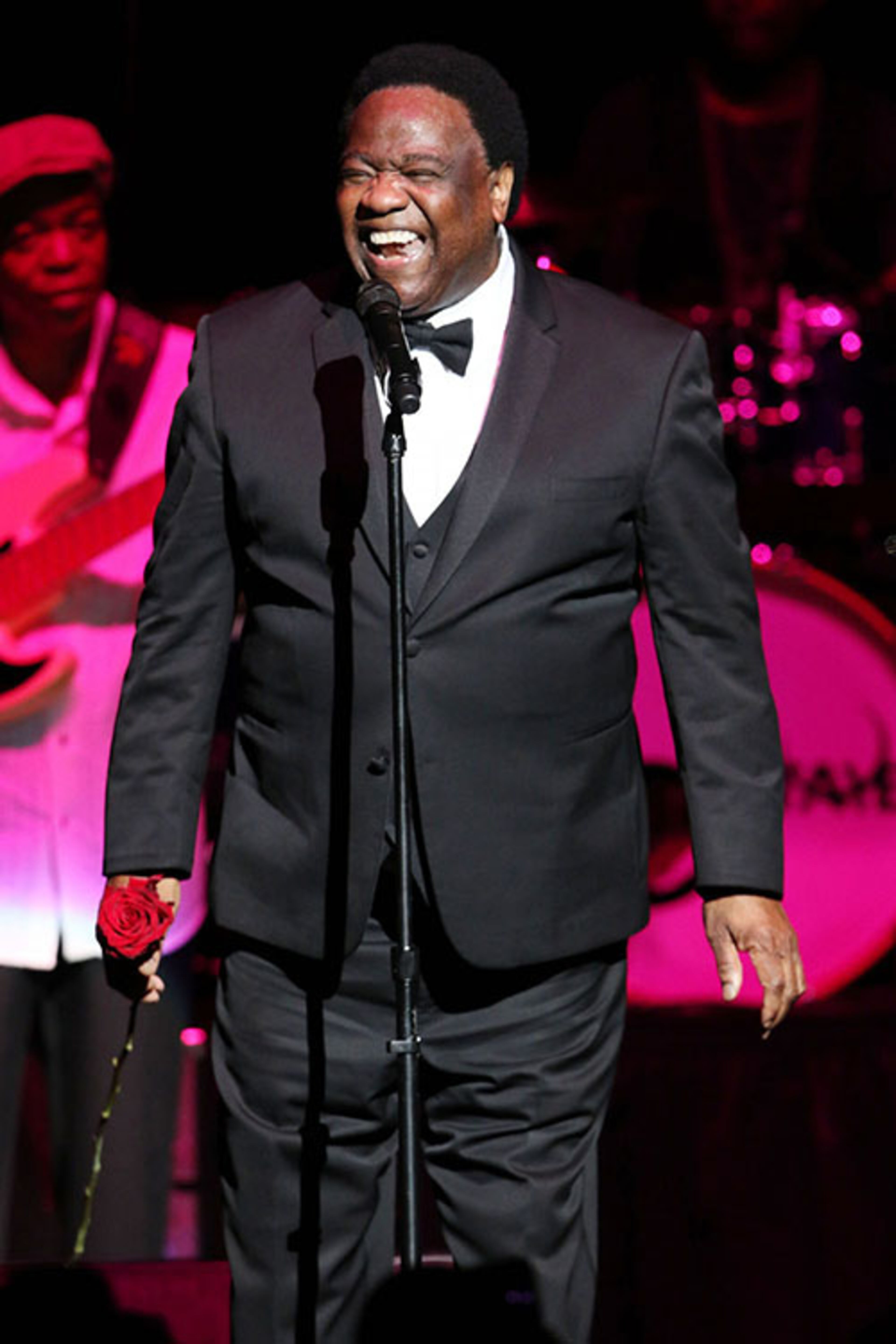 Rev. Al Green sings "Ain't No Fun". The Reverend Al Green entertained and serenaded a sold out Fox Theatre audience on Friday, May 3, 2019. The War and Treaty opened.
Robb Cohen Photography & Video/ RobbsPhotos.com