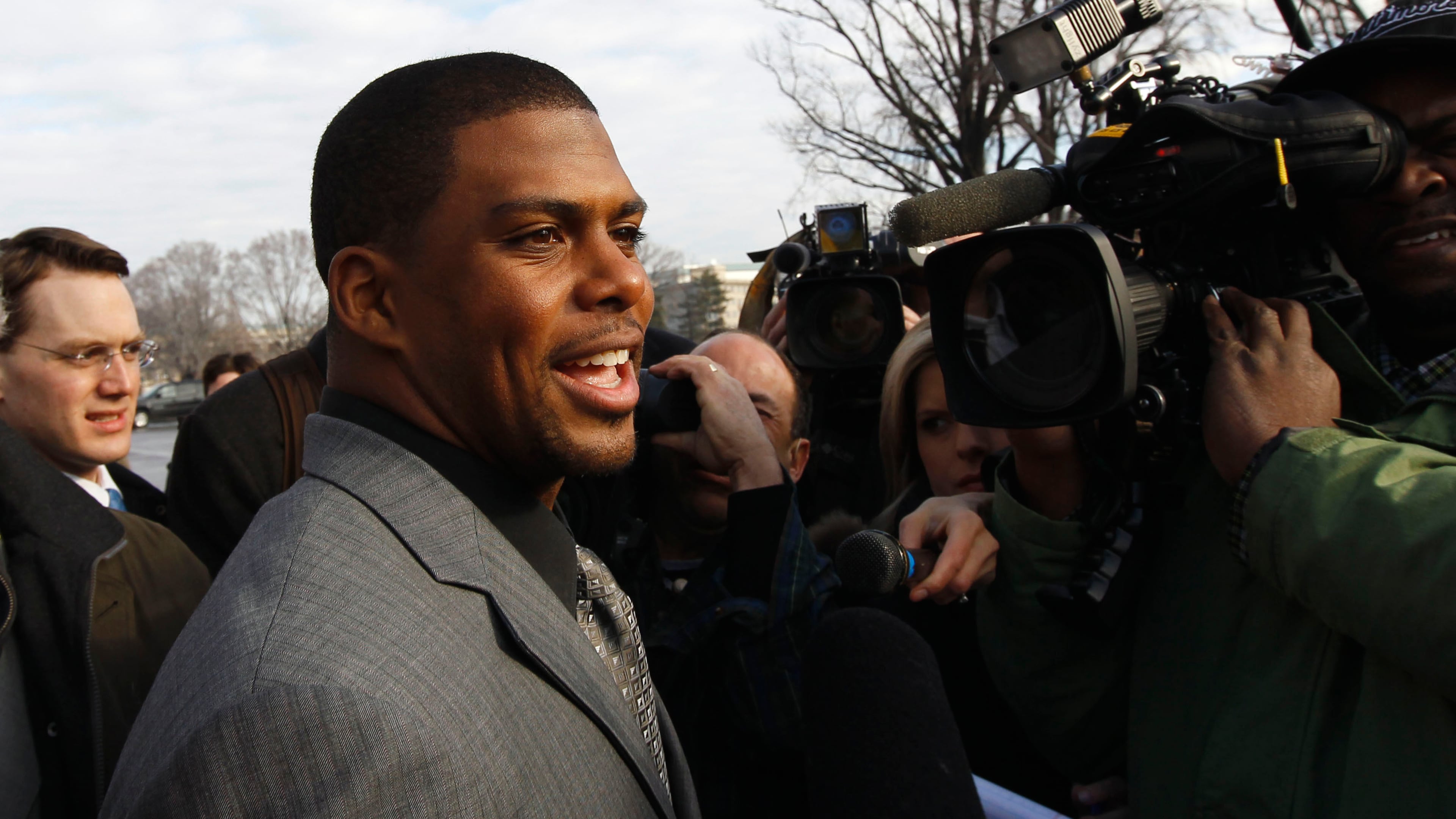 The Washington Football Team has hired Jason Wright (center) as team president. He’s the first Black person to hold this job in NFL history and at 38 becomes the youngest team president in the league.