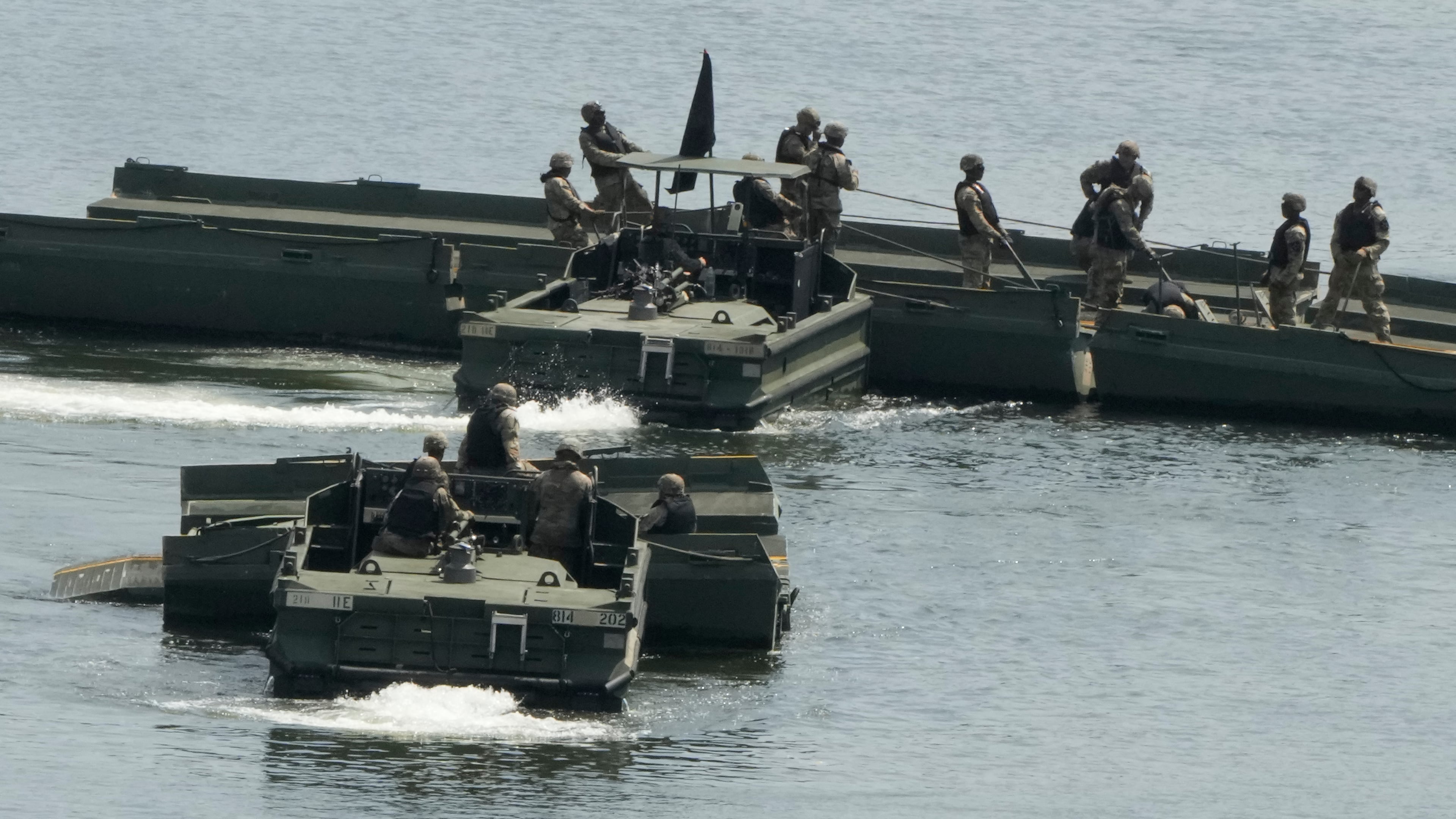 The U.S. Army's soldiers conduct a training exercise on a river in Yeoncheon, South Korea, near the border with North Korea, Tuesday, Aug. 18, 2026. (AP Photo/Ahn Young-joon)