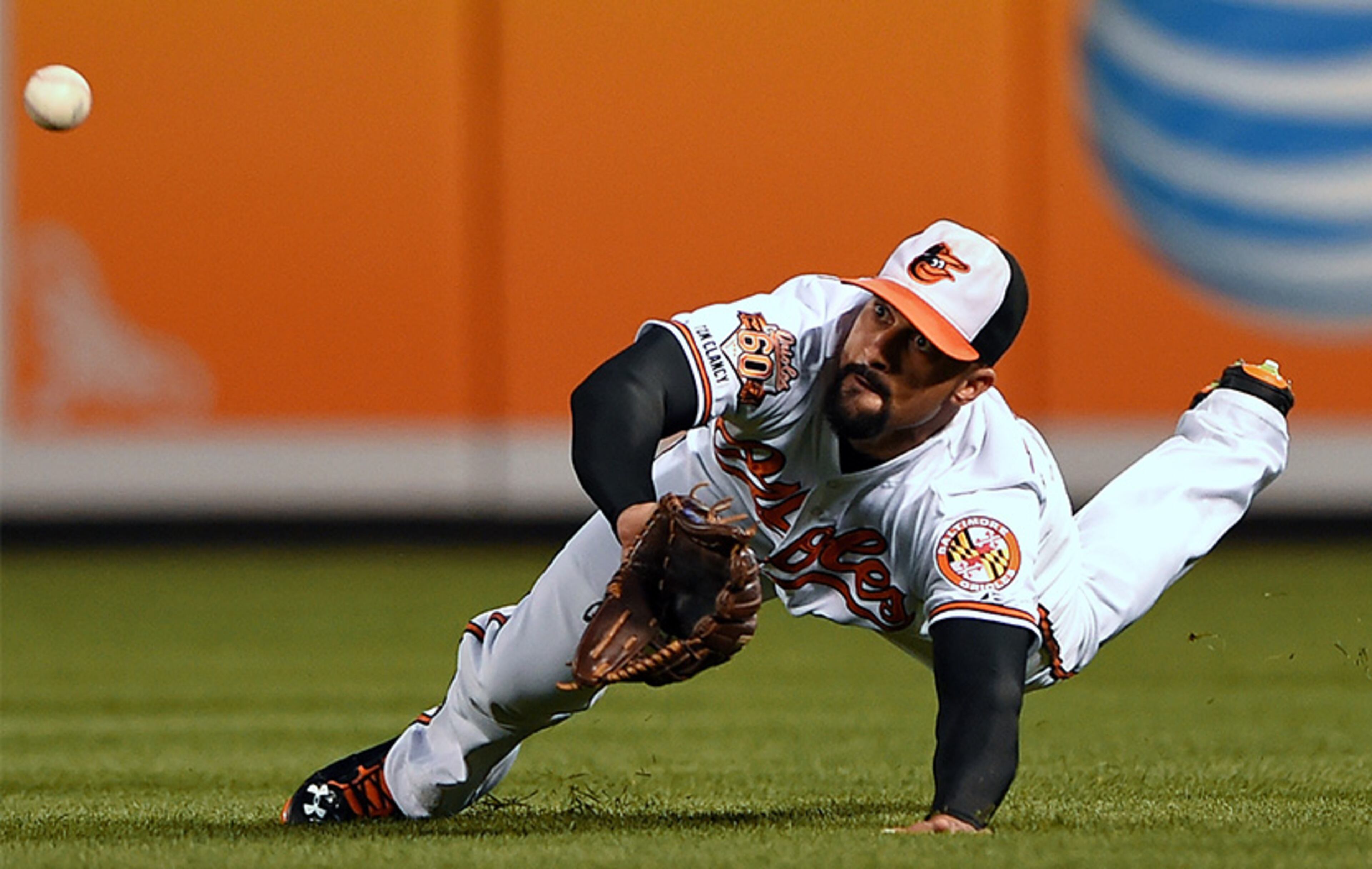 Dec. 3: The Braves sign 31-year-old right fielder Nick Markakis to a four-year contract. Markakis spent the first nine years of his career with the Baltimore Orioles. Last season, he batted .276 with 14 homers and 50 RBIs. Markakis, who played his high school ball in Woodstock, fills a void left by the trade of right fielder Jason Heyward to St. Louis. Like Heyward, Markakis has won his second Gold Glove this season.