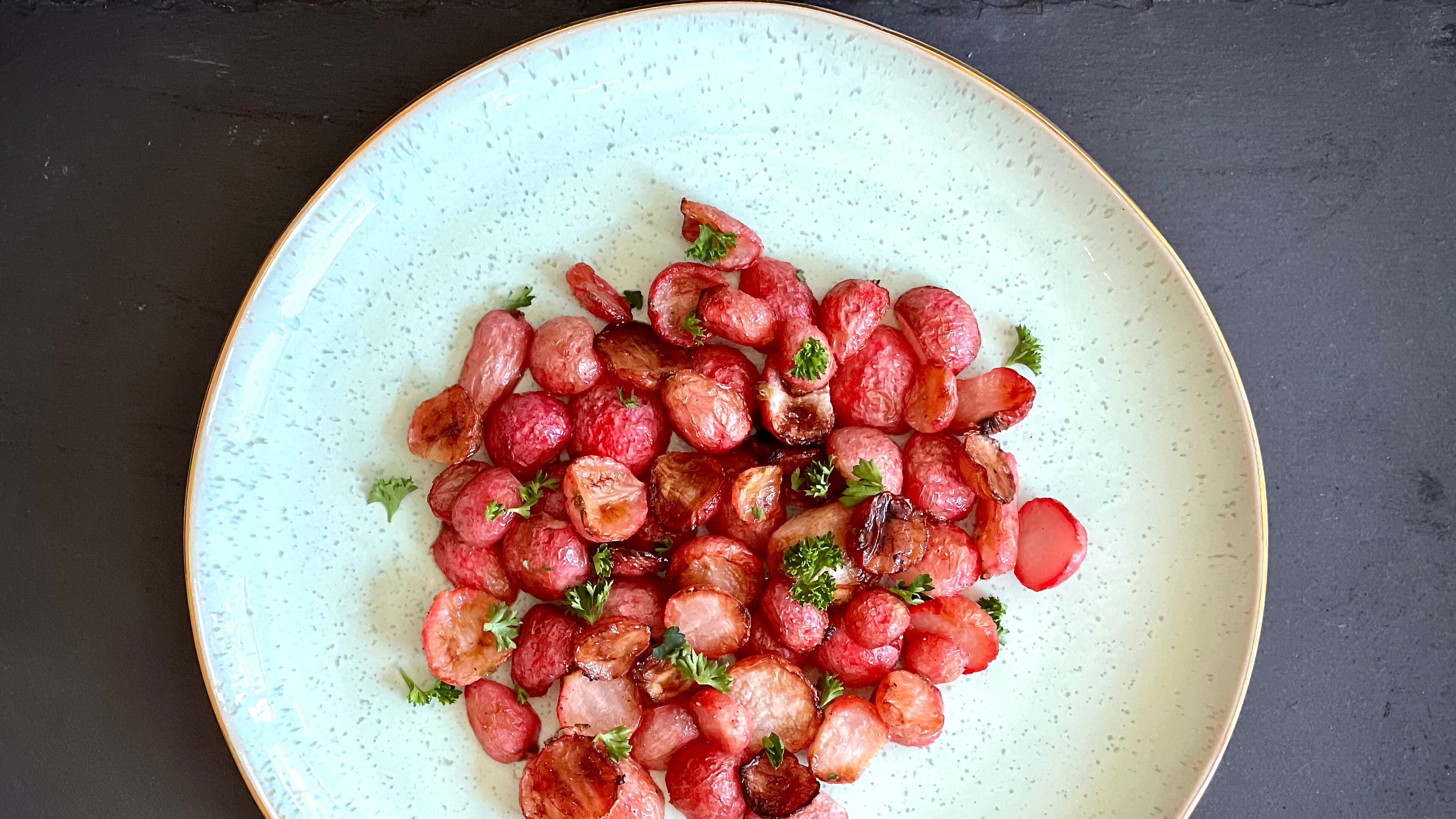 Homemade schmaltz is an easy way to reduce food waste and add savory flavors to your favorite recipes.
Kellie Hynes for The Atlanta Journal-Constitution