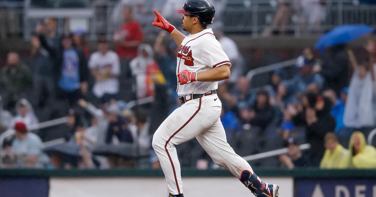 Giants-Braves game suspended after 1 1/2 innings