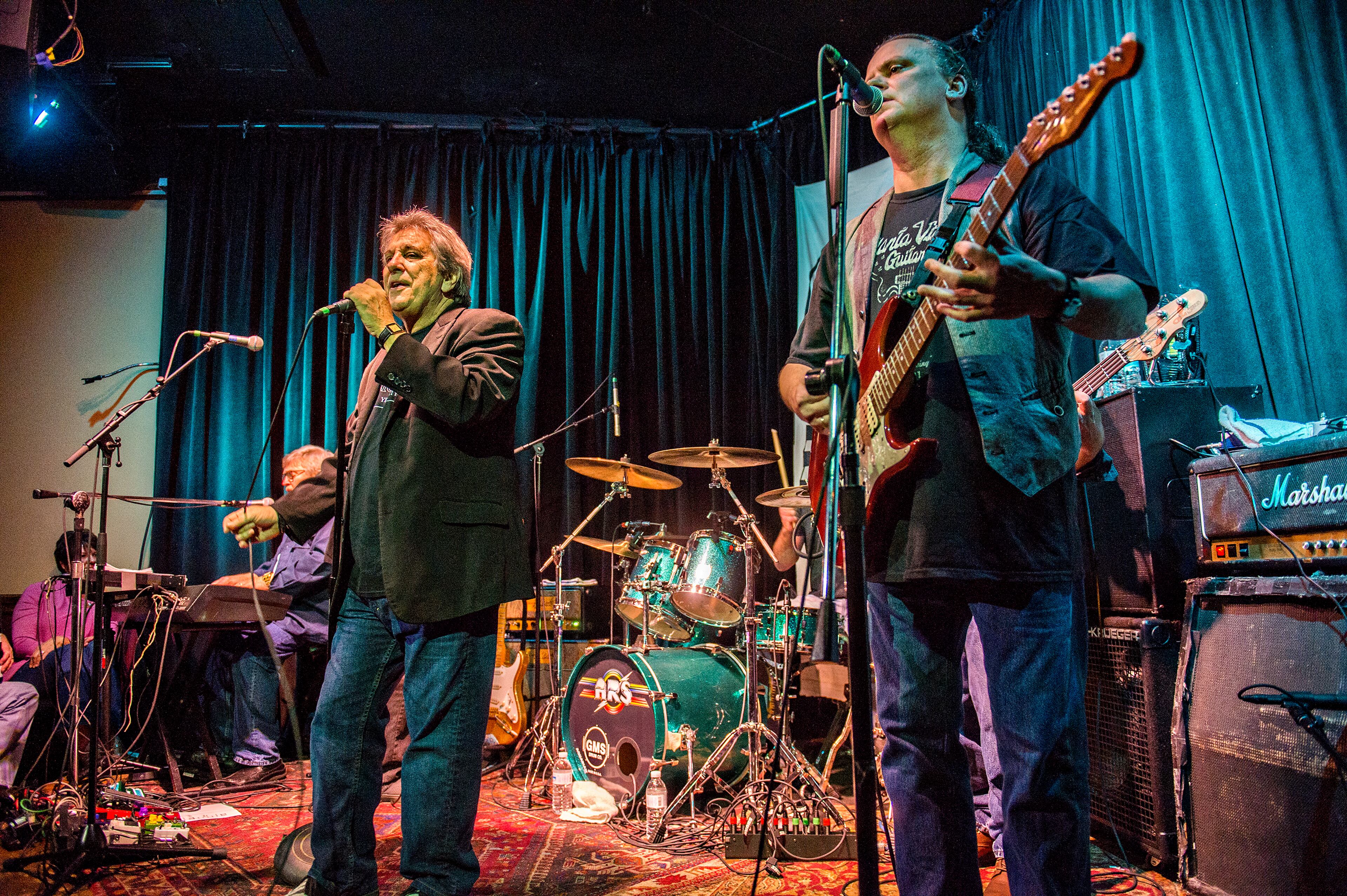 December 11, 2015 Decatur - Atlanta Rhythm Section's Rodney Justo (left) and Steve Stone perform on stage at Eddie's Attic in Decatur on Friday, December 11, 2015. JONATHAN PHILLIPS / SPECIAL