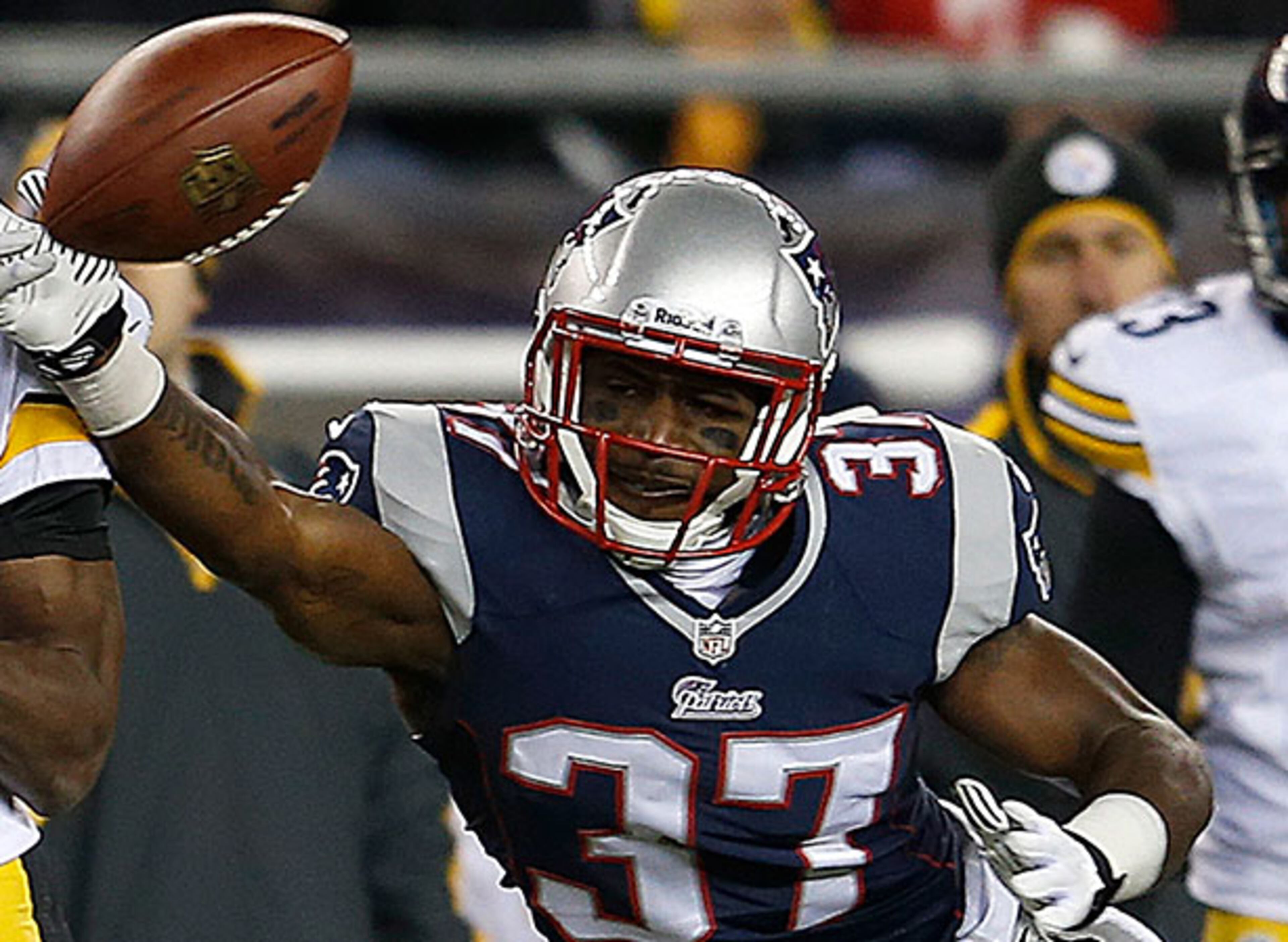Alfonzo Dennard, CB, New England Patriots: The Wilcox County, Ga., native is in his second year in the NFL out of Nebraska. He has 40 tackles and an interception this year for the Patriots.