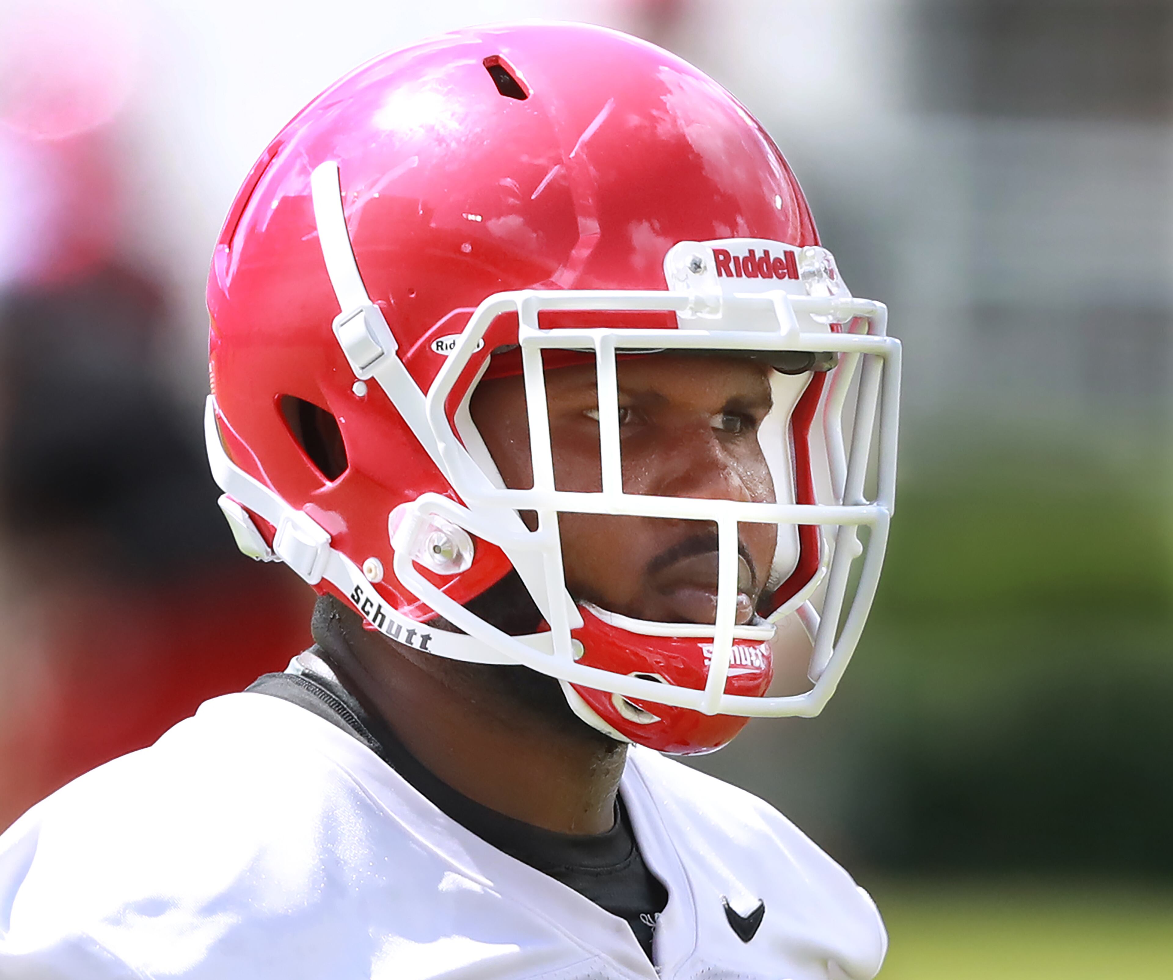 August 4, 2018 Athens: Georgia defensive lineman Jay Hayes takes in team practice at Fan Day on Saturday, August 4, 2018, in Athens. Curtis Compton/ccompton@ajc.com