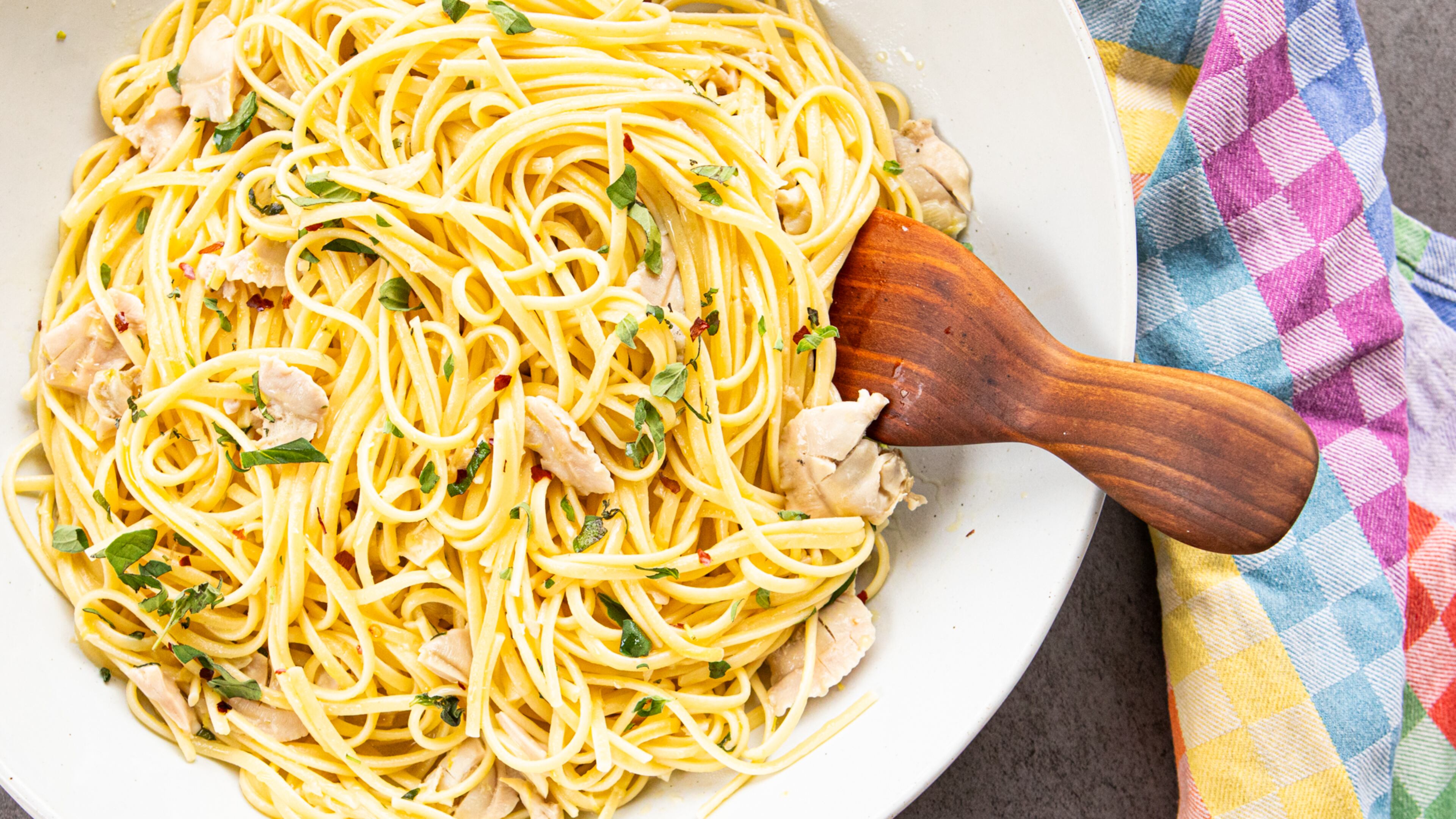 Linguine with Clams. (Aaliyah Man for The Atlanta Journal-Constitution)