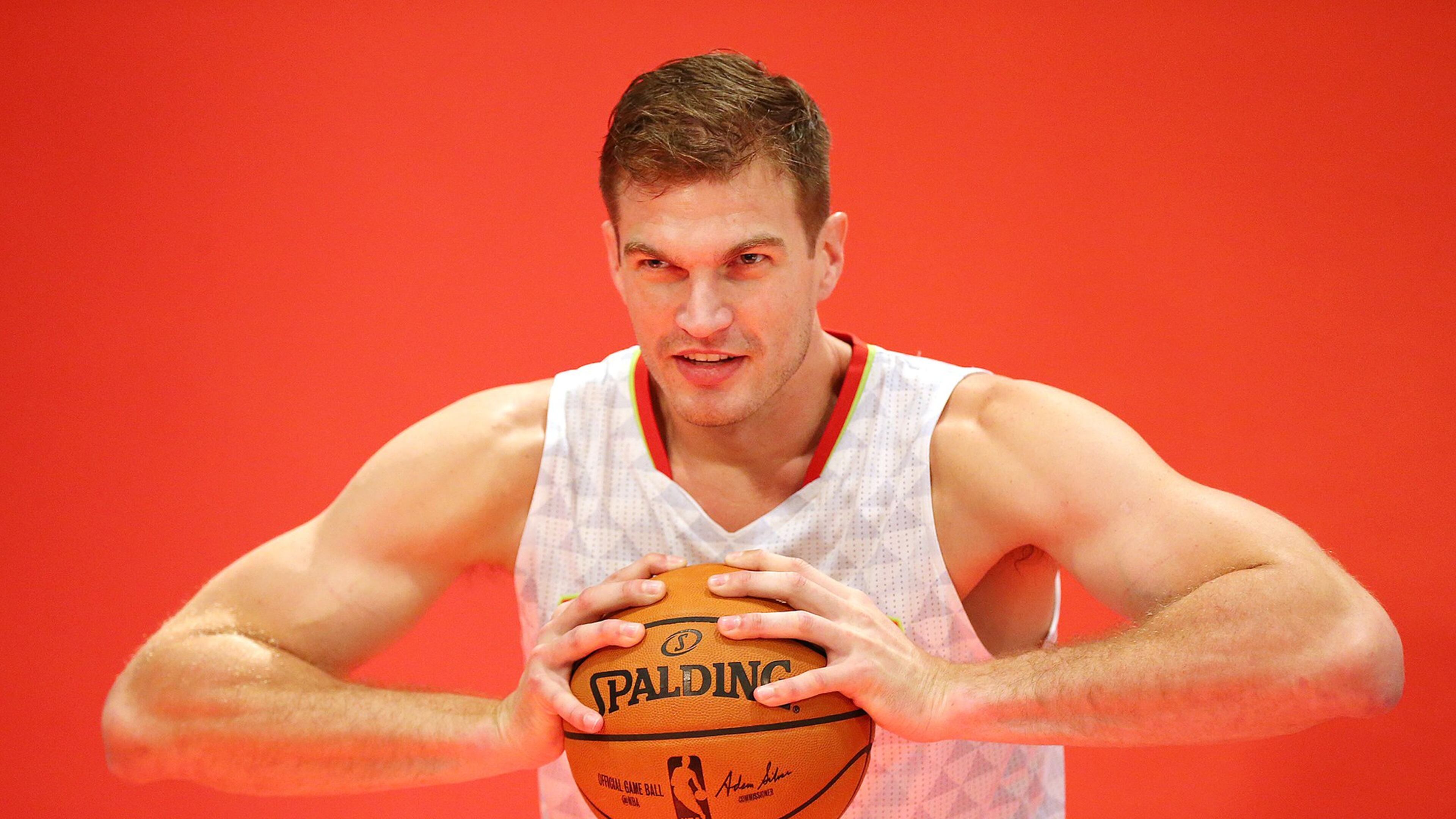 Hawks center Tiago Splitter has yet to play this season. Curtis Compton /ccompton@ajc.com