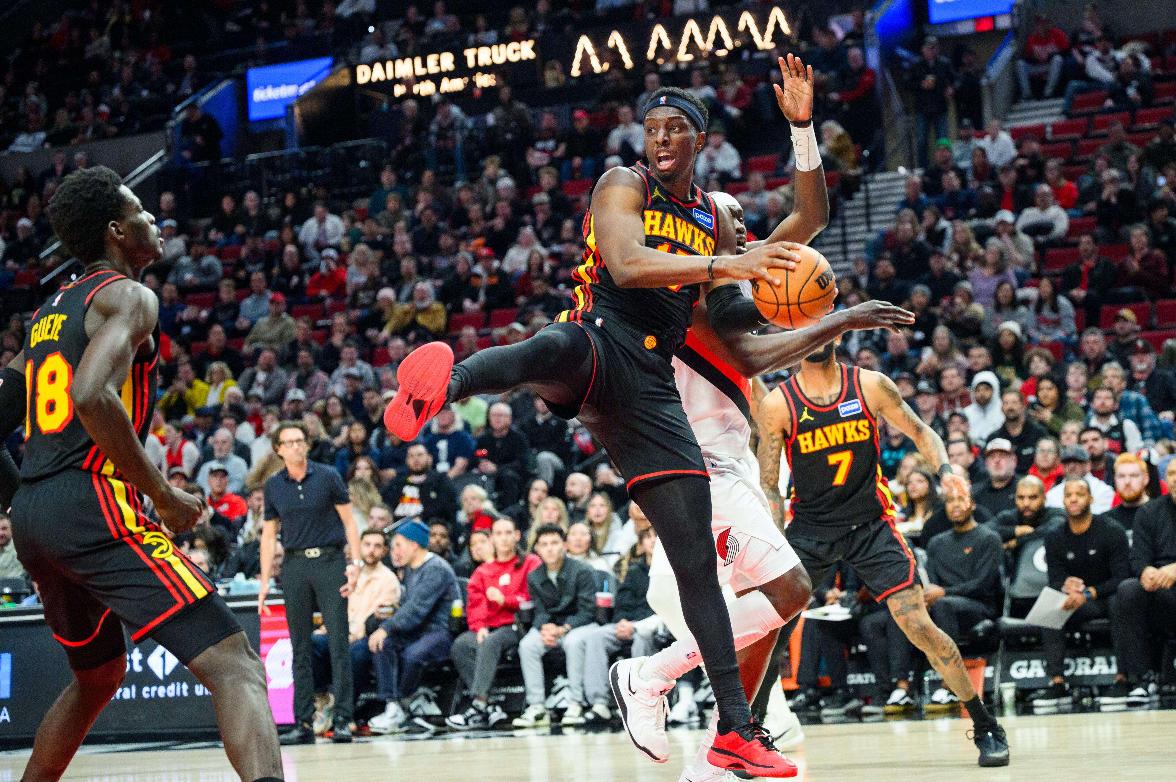 Hawks Trail Blazers Basketball