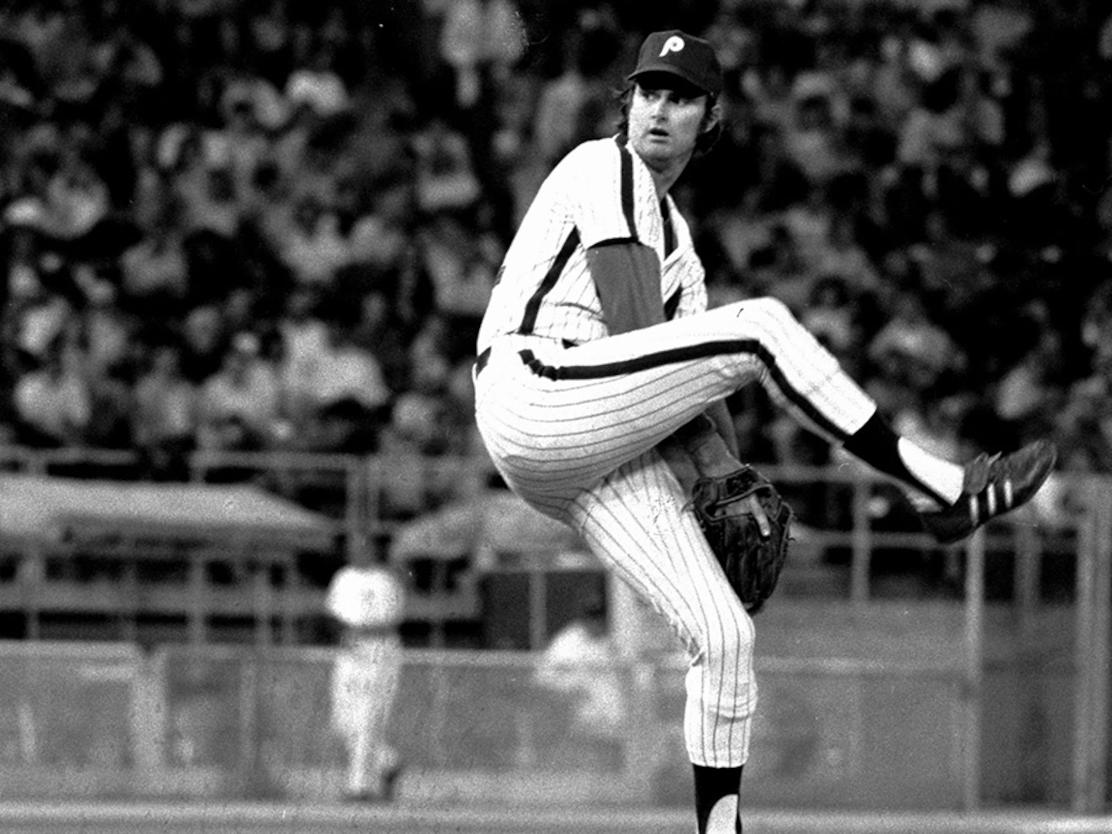 Phillies lefthander Steve Carlton won 27 games off 41 starts in 1972. Cartlon pitched 30 complete games that season.