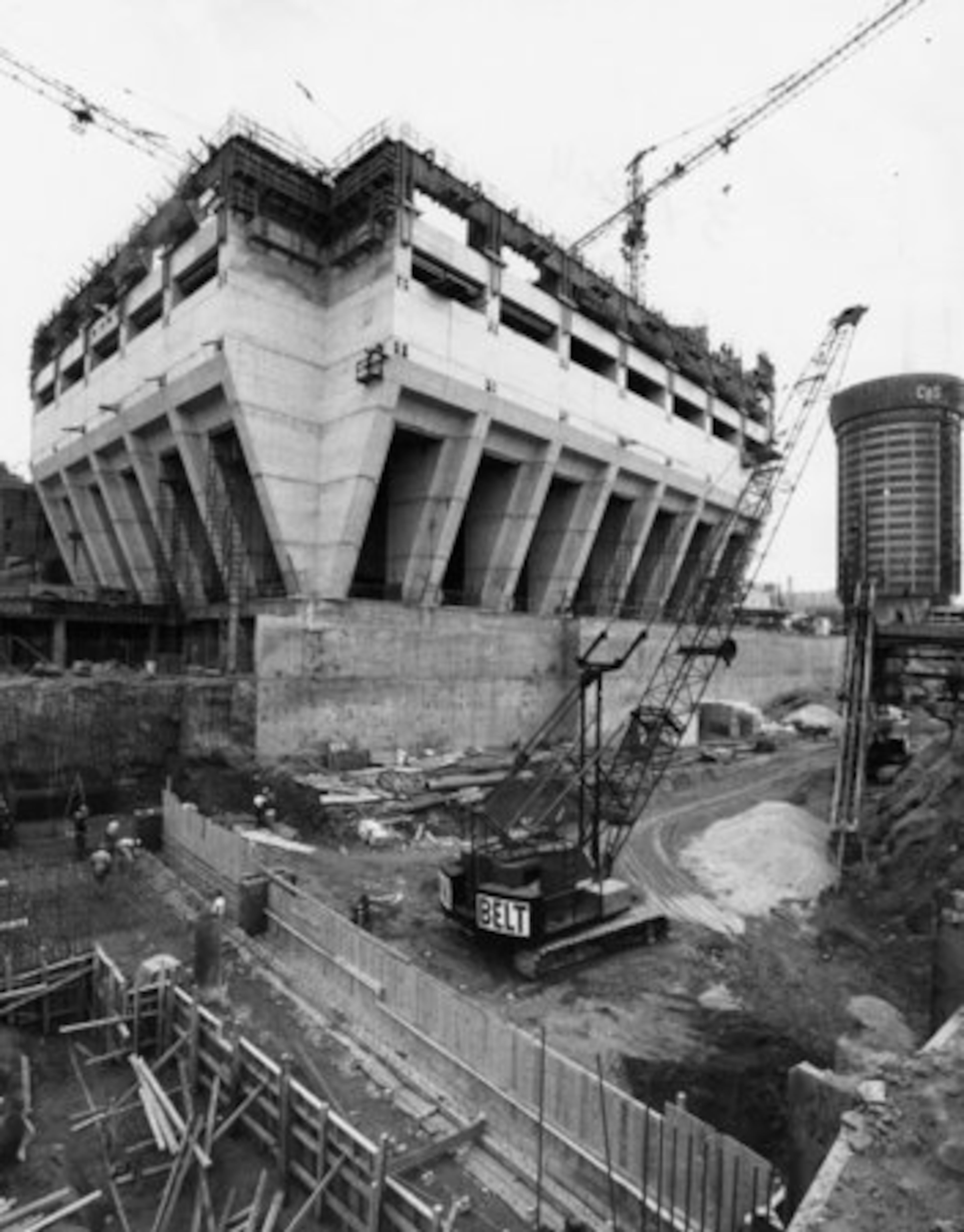 Construction continues on the base of the Southern Bell headquarters building in Midtown in 1978.