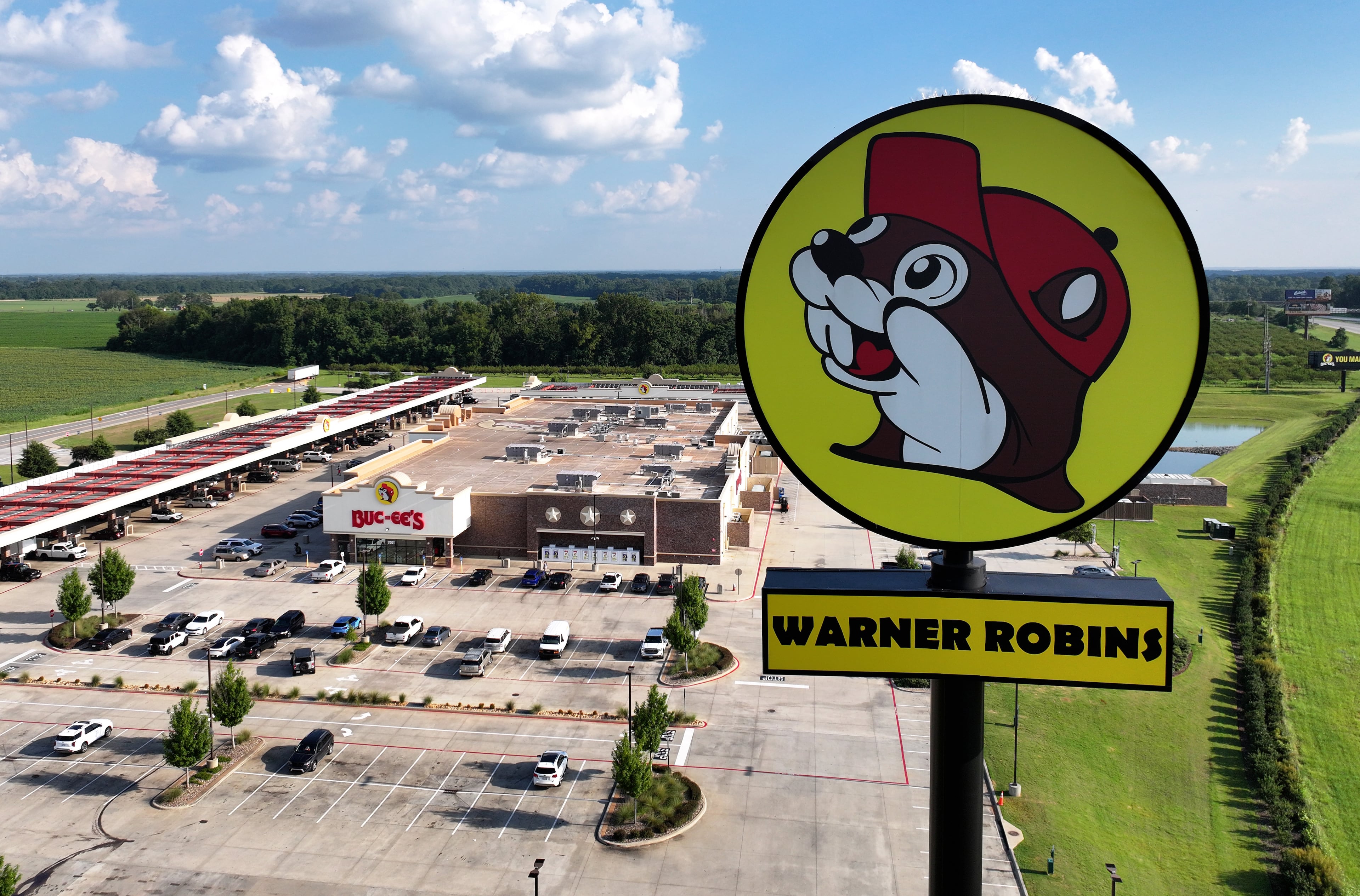 But soft, what light through yonder window breaks? It is the East, and Buc-ee is the sun.