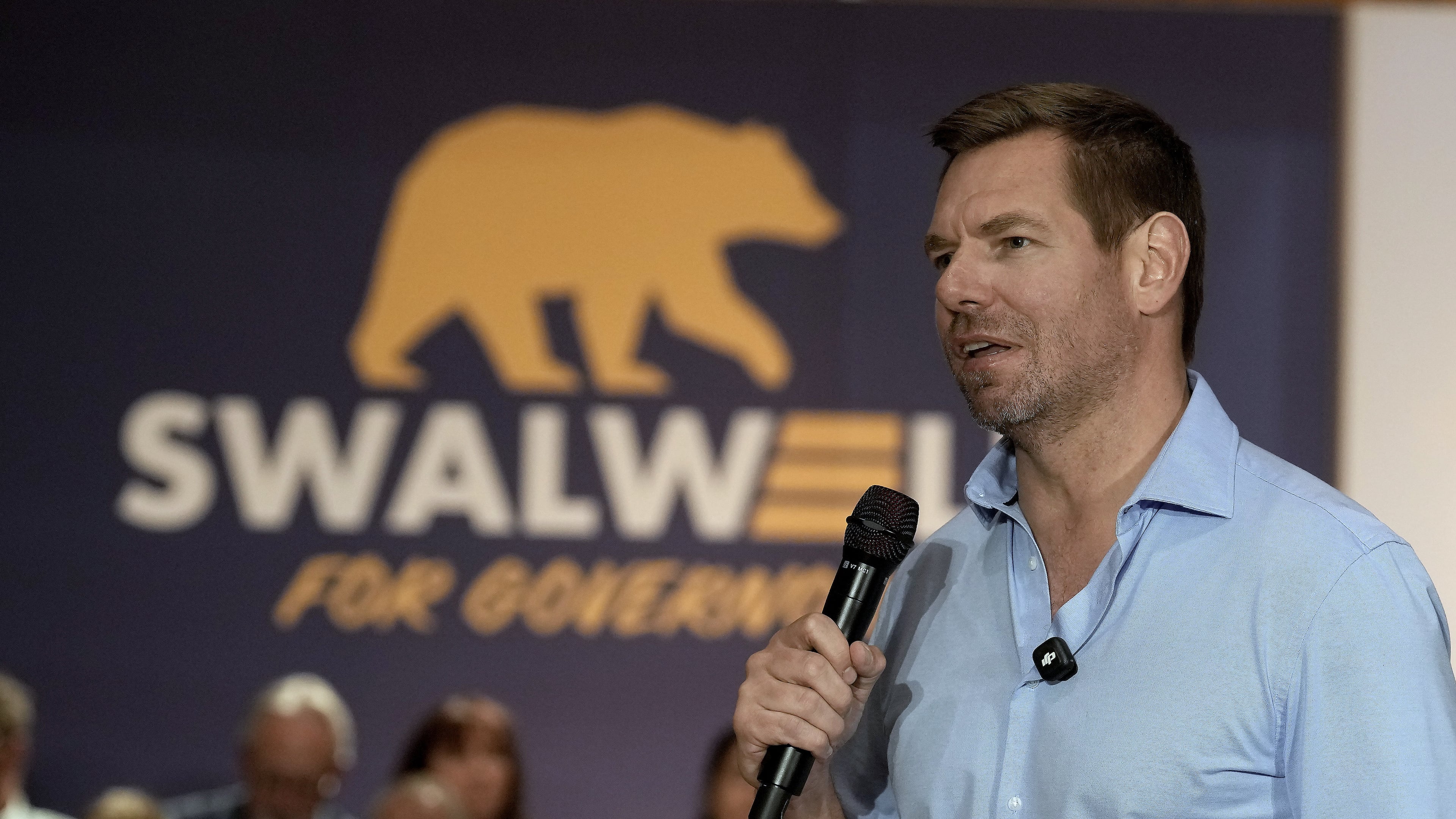 California gubernatorial candidate, Rep. Eric Swalwell, D-CA appears at a town hall meeting in Sacramento, Calif., Tuesday, April 7, 2026. (AP Photo/Rich Pedroncelli)