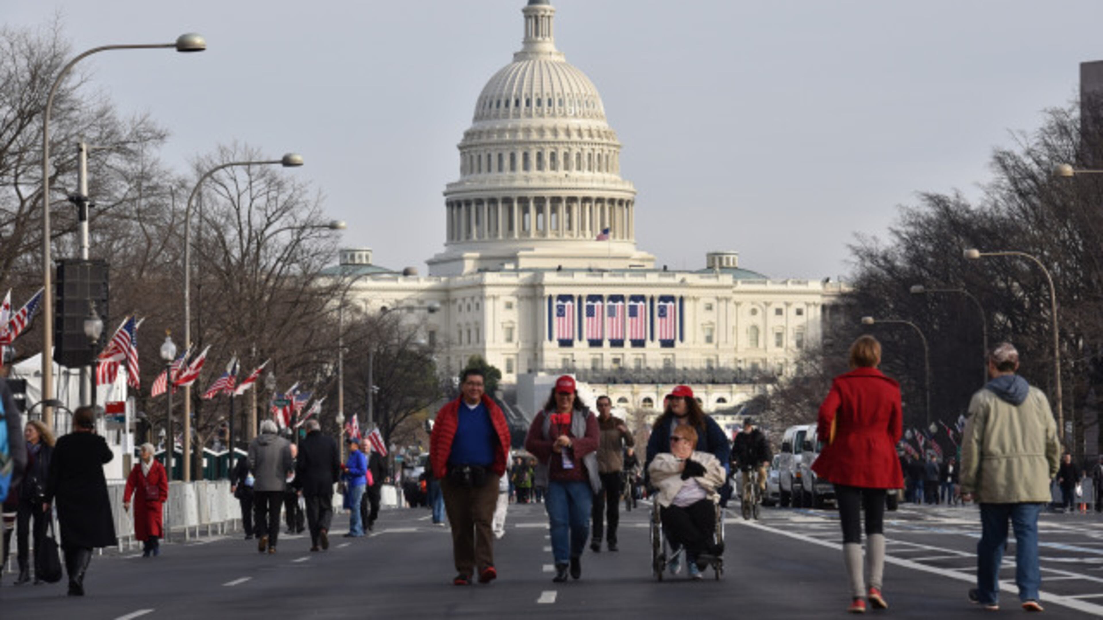January 19, 2017 Washington, D.C. - visitors walks on Pennsylvania Avenue as the city prepares for Friday's inauguration of Donald Trump as president on Thursday, January 19, 2017. HYOSUB SHIN / HSHIN@AJC.COM