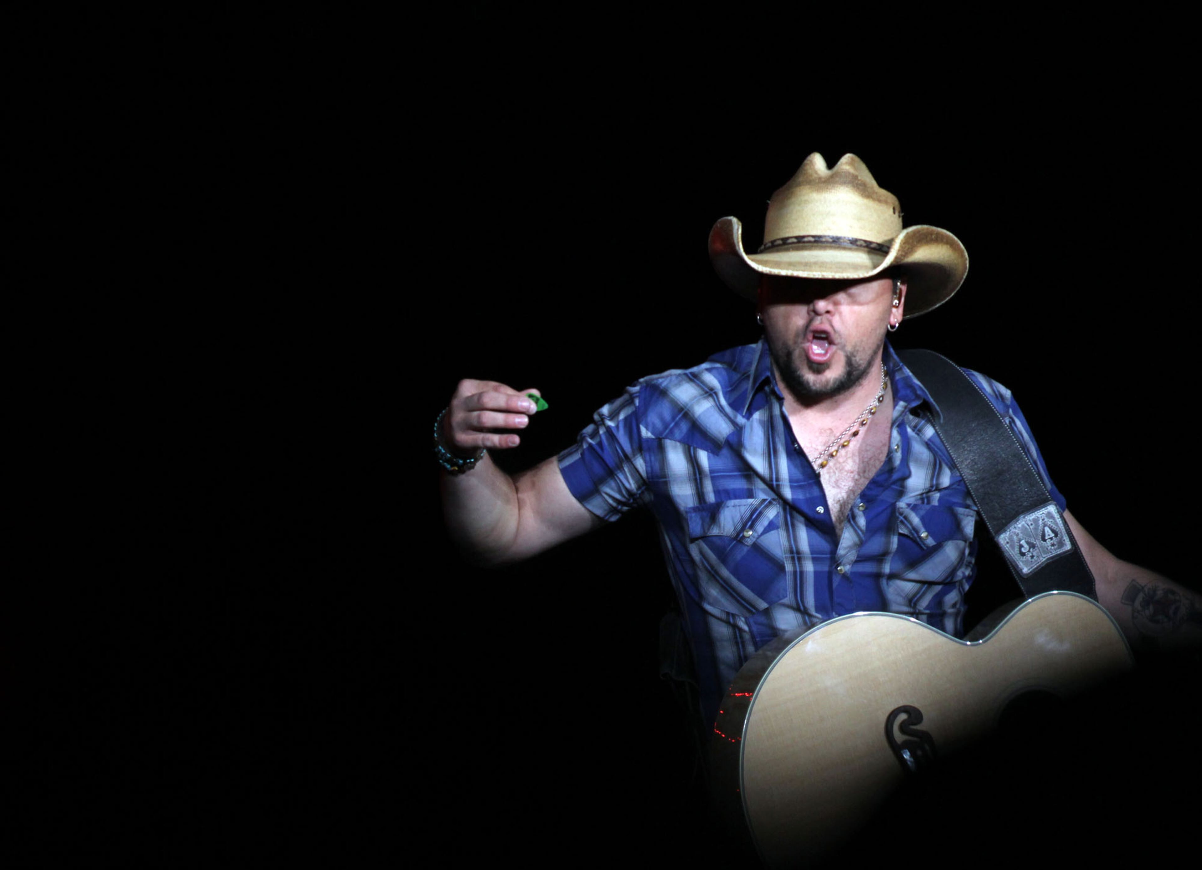 Georgia native Jason Aldean is playing Aaron's Amphitheatre at Lakewood in Atlanta for a record three nights.