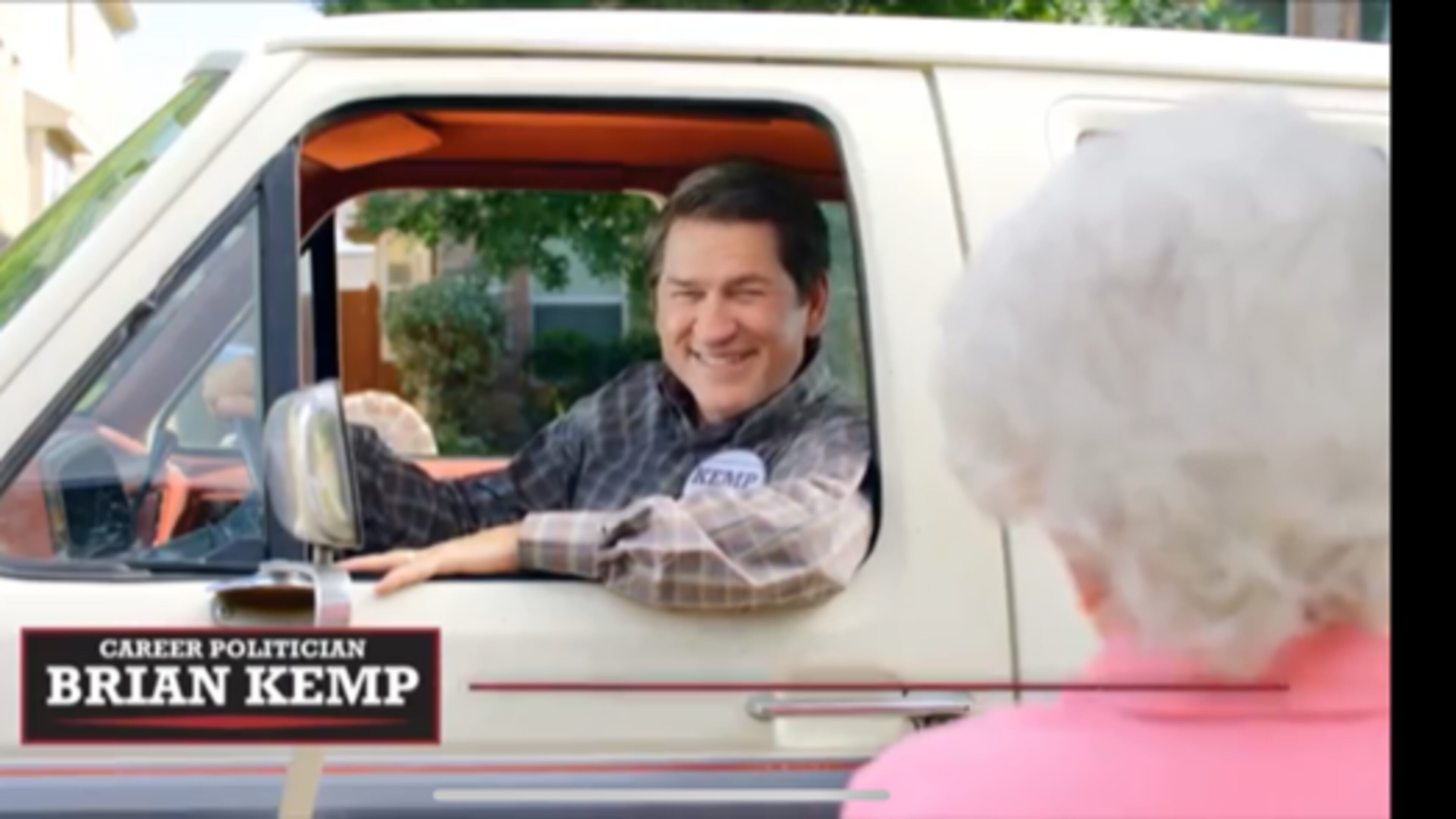 A Brian Kemp lookalike in a Casey Cagle attack ad.