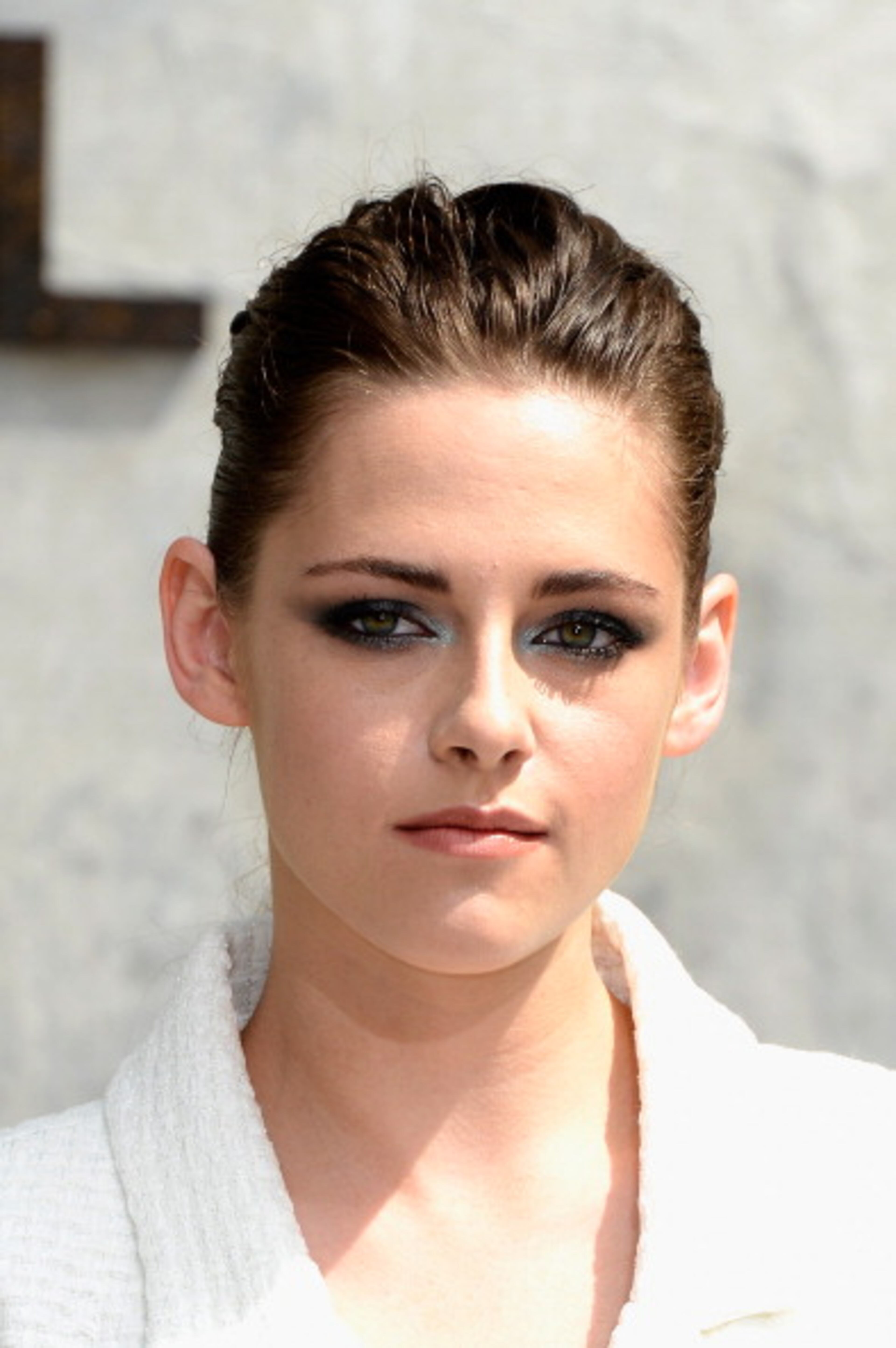 PARIS, FRANCE - JULY 02: Kristen Stewart attends the Chanel show as part of Paris Fashion Week Haute-Couture Fall/Winter 2013-2014 at Grand Palais on July 2, 2013 in Paris, France. (Photo by Pascal Le Segretain/Getty Images)