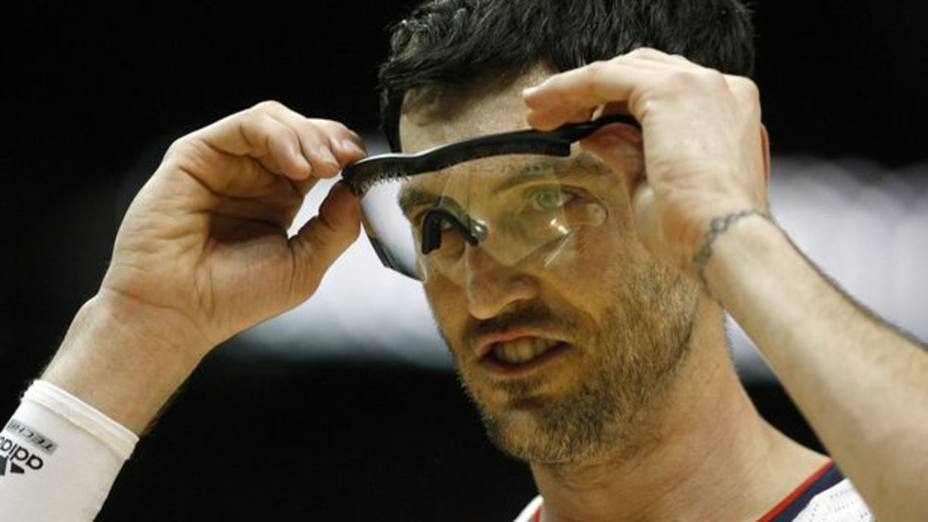 Goggles up! (Curtis Compton/AJC photo)