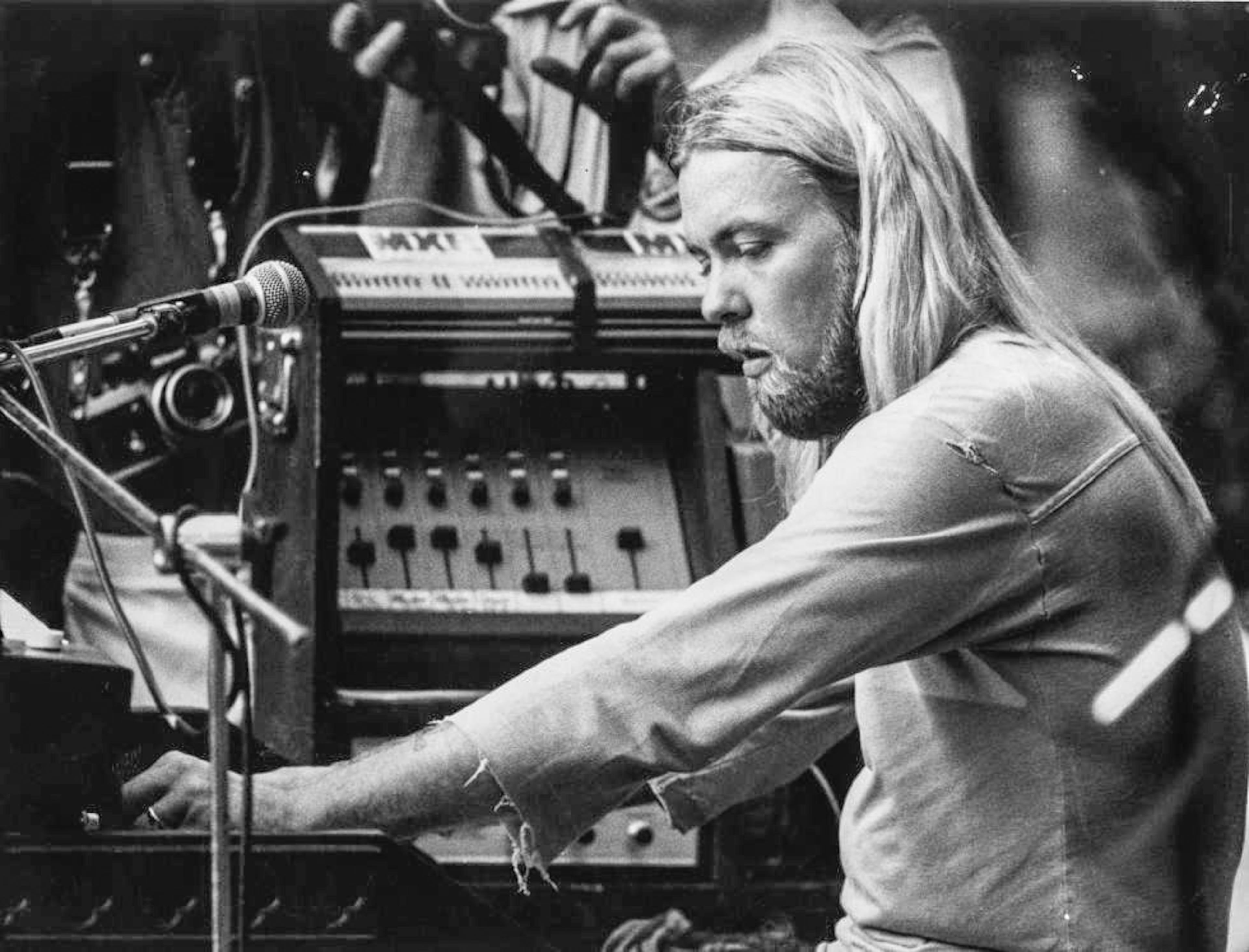 Gregg Allman performing with the Allman Brothers Band at the annual Capricorn Records Picnic in 1978.