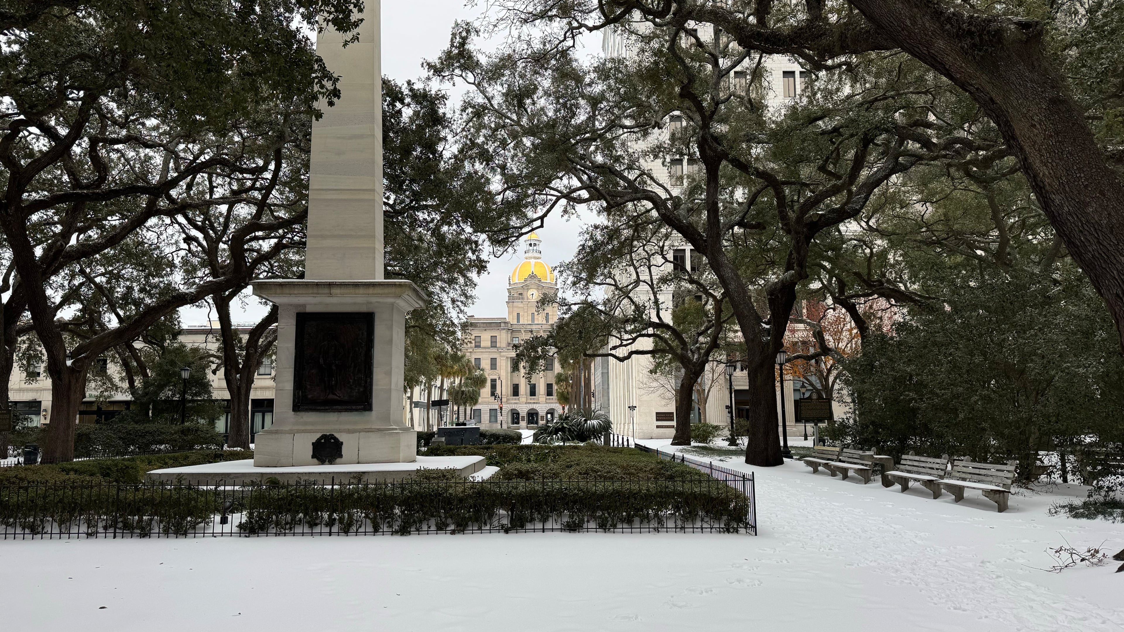 Savannah residents woke up to a snowy landscape Wednesday, Jan. 22, 2025. (Stephen Morton for the Atlanta Journal-Constitution)