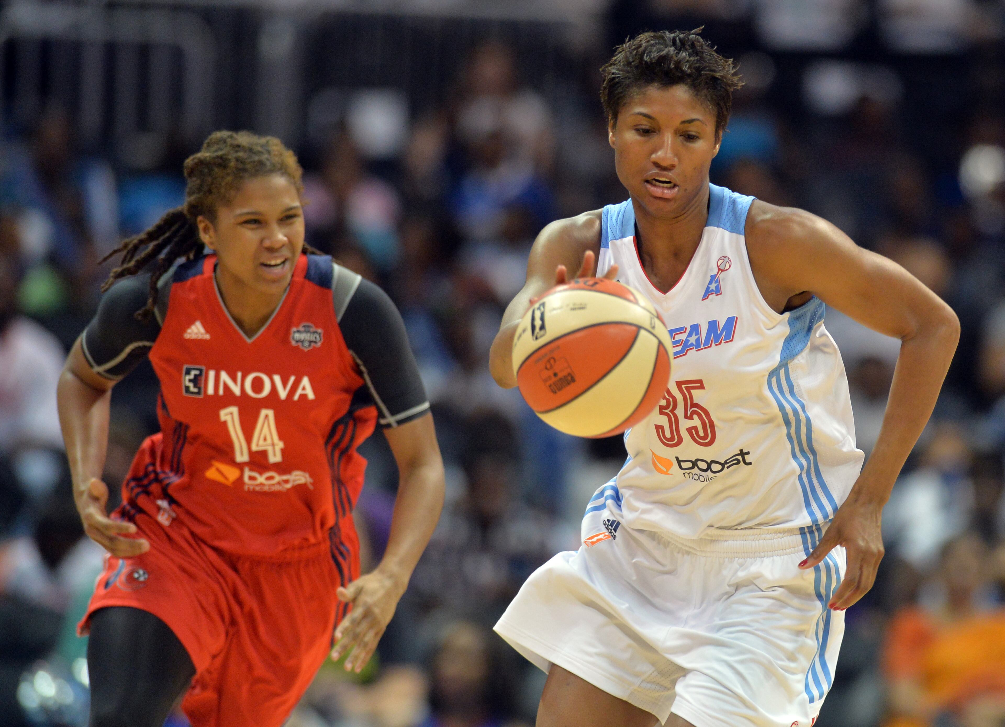 Atlanta Dream forward Angel McCoughtry, controlling a steal in front of Washington Mystics' Tierra Ruffin-Pratt, had three steals and 27 points in the 83-73 win Wednesday June 18, 2014 at Philips Arena. BRANT SANDERLIN /BSANDERLIN@AJC.COM .
