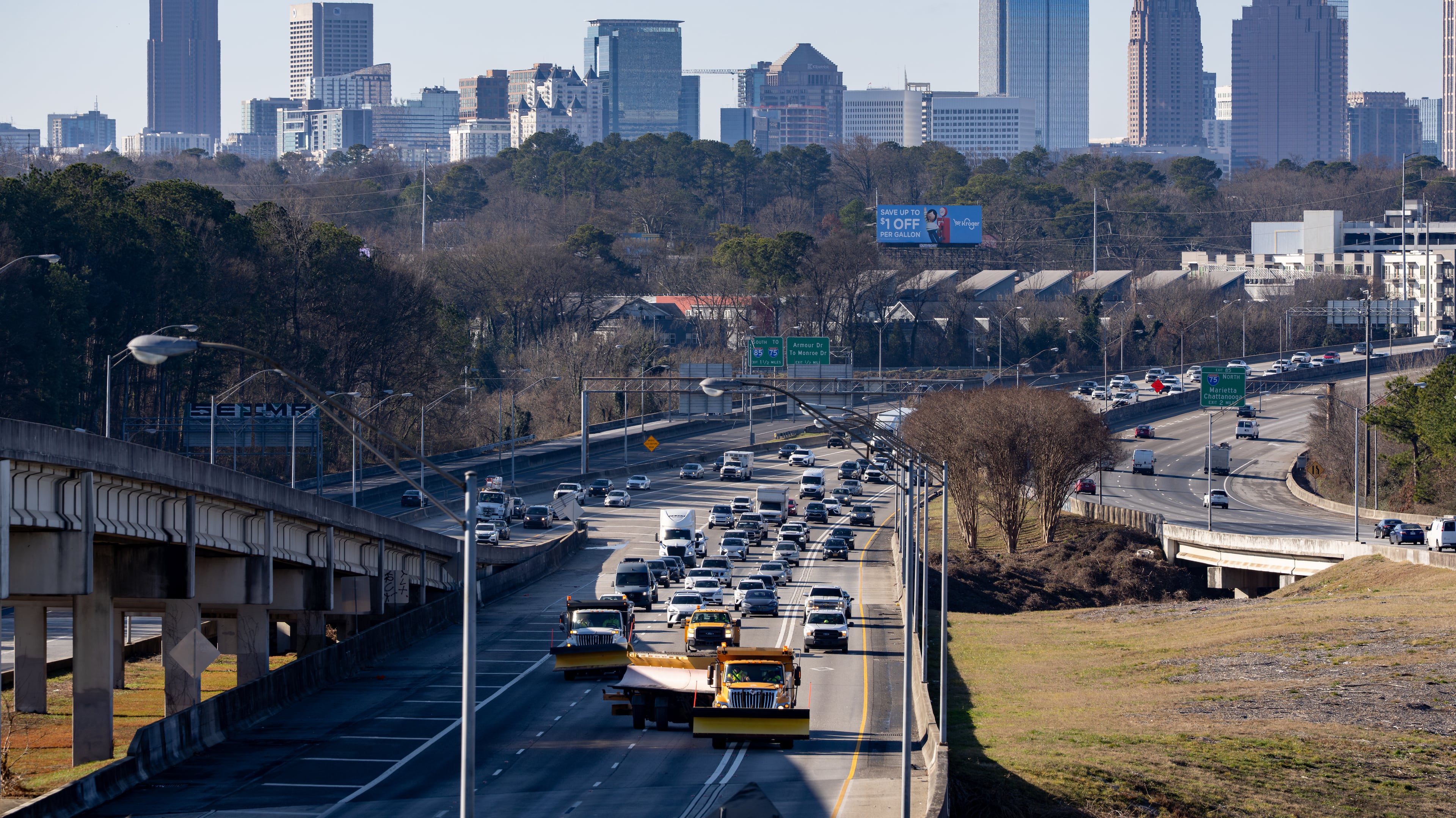Metro Atlanta residents said in a recent survey that their top pressing concerns in the region are housing affordability and traffic. Zoning reform would help, the guest column authors write. (On I-85, from Jan. 26, 2026 / Ben Hendren for the AJC)