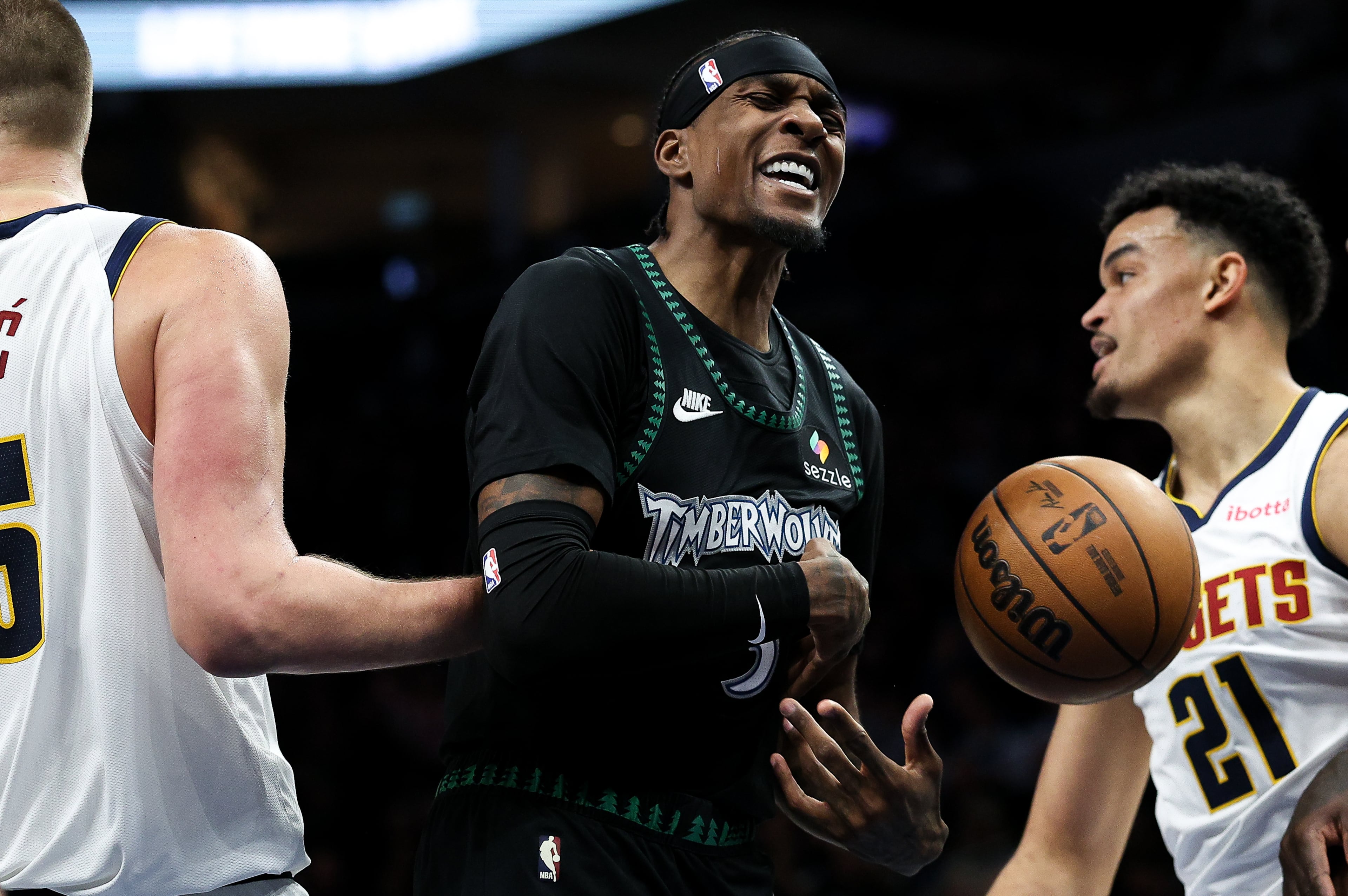 Nuggets Timberwolves Basketball