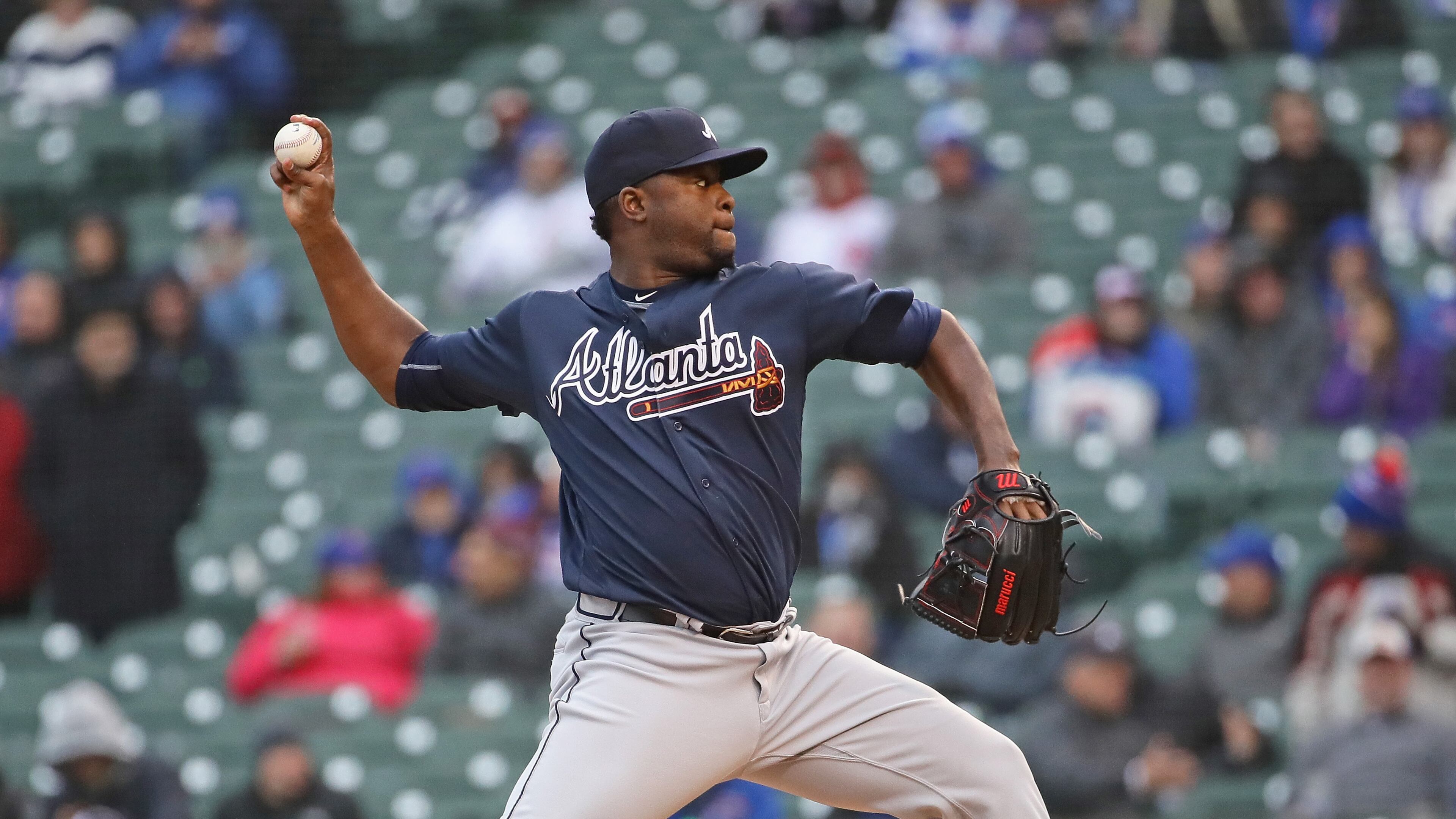 CHICAGO, IL - APRIL 13: Arodys Vizcaino #38 of the Atlanta Braves pitchs in the 9th inning against the Chicago Cubs at Wrigley Field on April 13, 2018 in Chicago, Illinois. The Braves defeated the Cubs 4-0. (Photo by Jonathan Daniel/Getty Images)