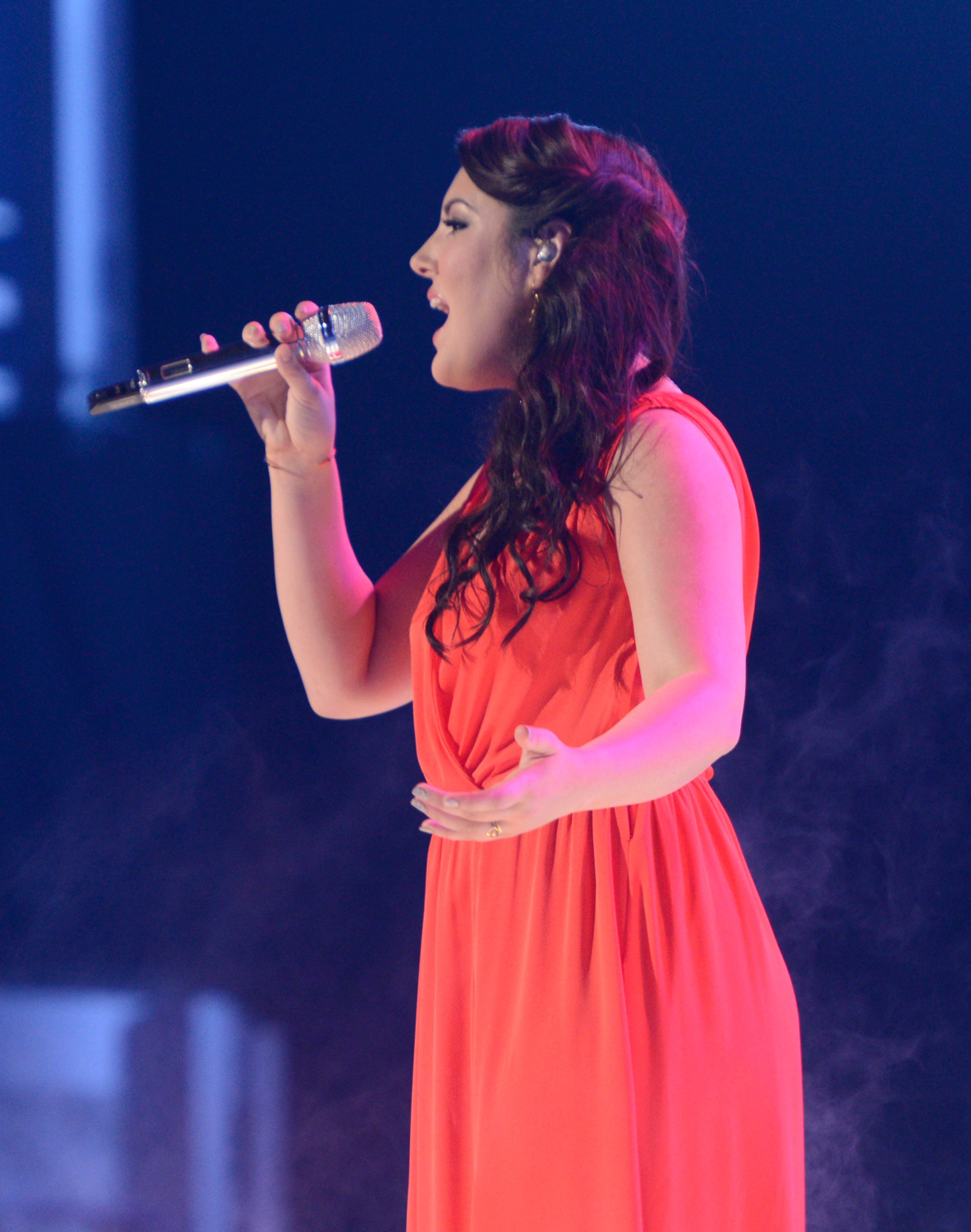 AMERICAN IDOL: Kree Harrison performs on AMERICAN IDOL Wednesday, May 15, (8:00-9:00 PM ET/PT) on FOX. CR: Ray Mickshaw / FOX. � Copyright 2013 FOX BROADCASTING.