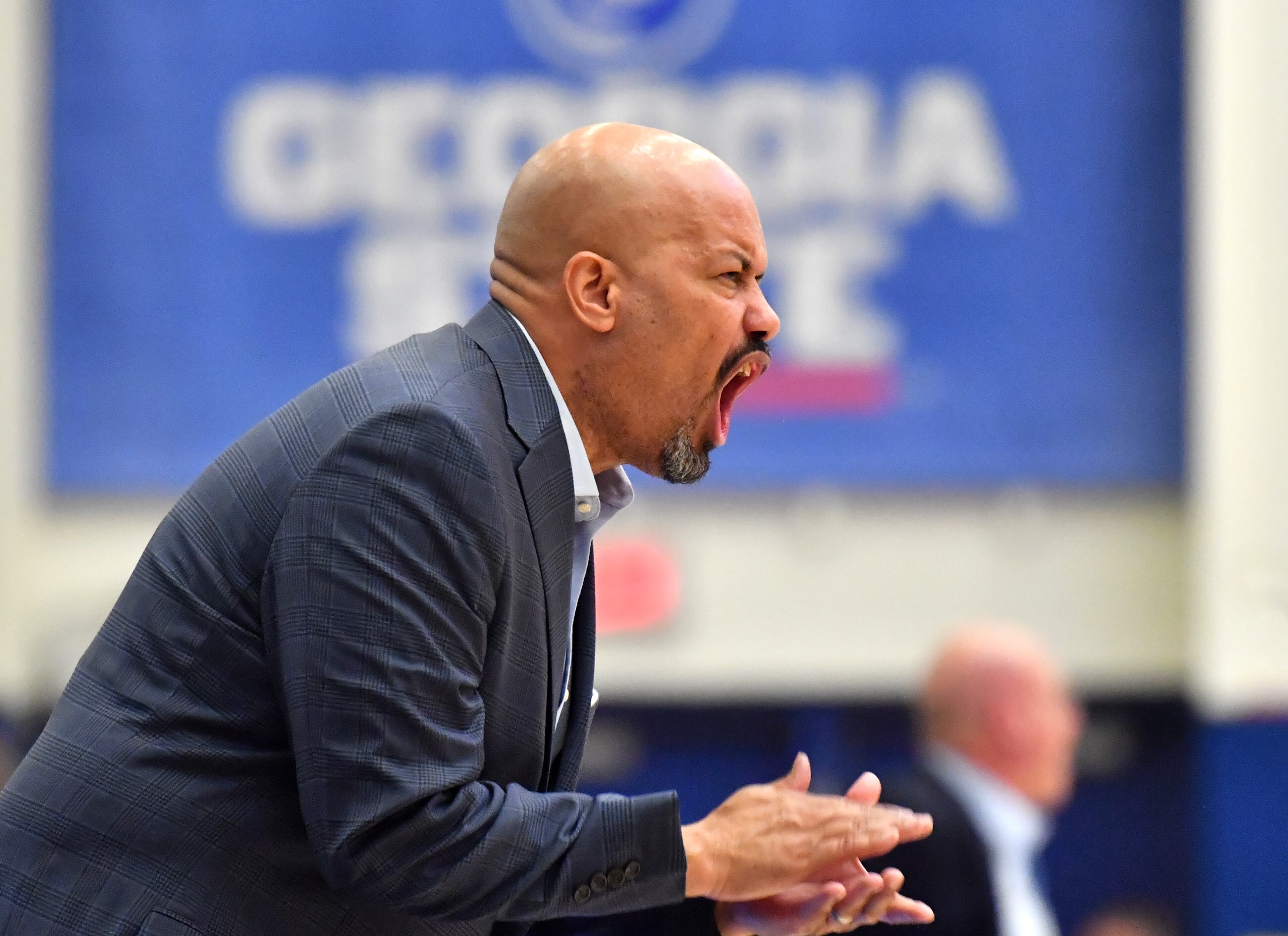 Georgia State head coach Rob Lanier shout instructions in the second half during a Sun Belt Conference college basketball game in Atlanta on Saturday, January 11, 2020. Georgia State won 84-62 over UL Monroe. (Hyosub Shin / Hyosub.Shin@ajc.com)