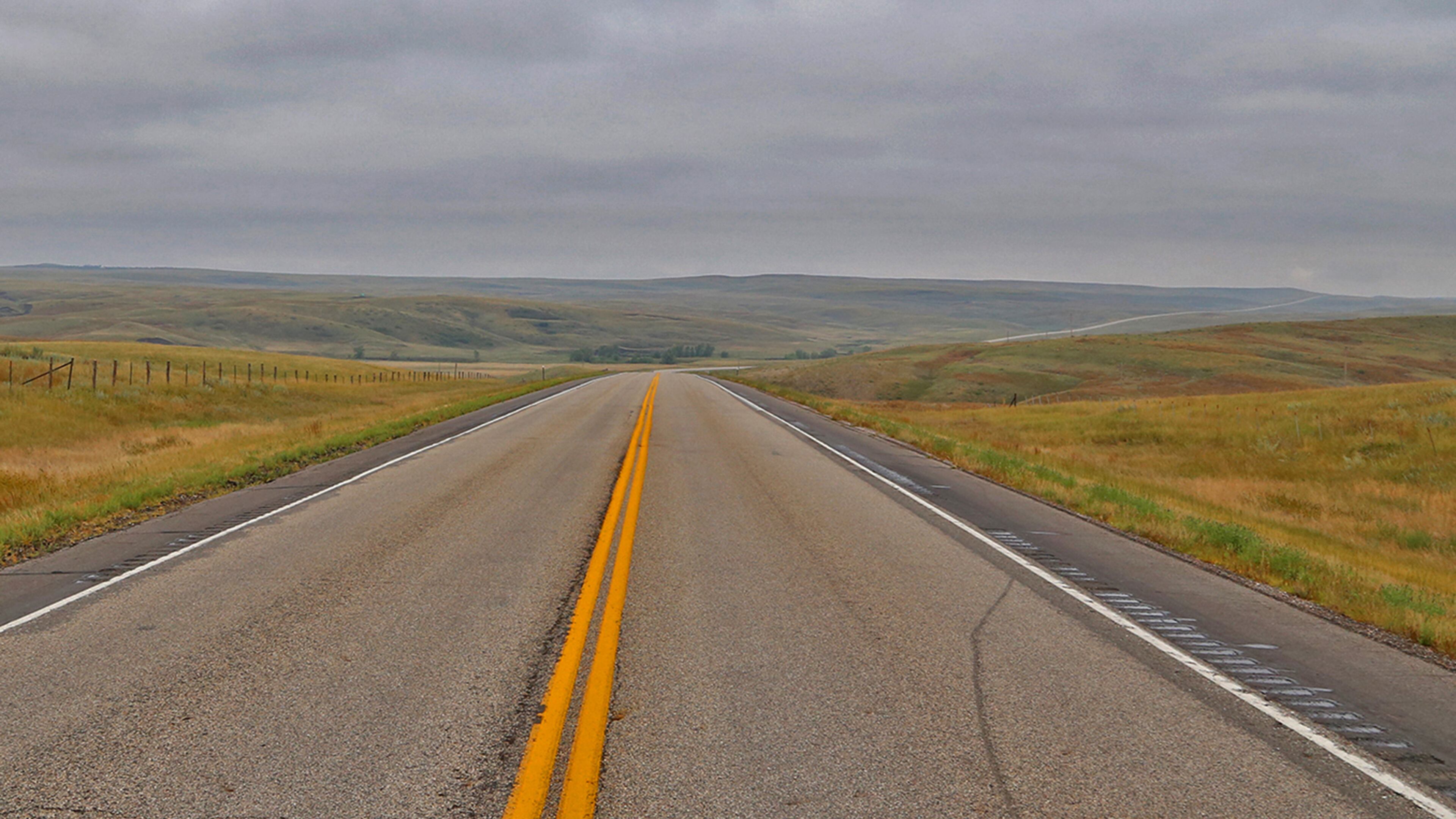 AAA believes the coronavirus pandemic will suppress Memorial Day travel. But travelers may be planning future trips. (Dennis Anderson/Minneapolis Star Tribune/TNS)