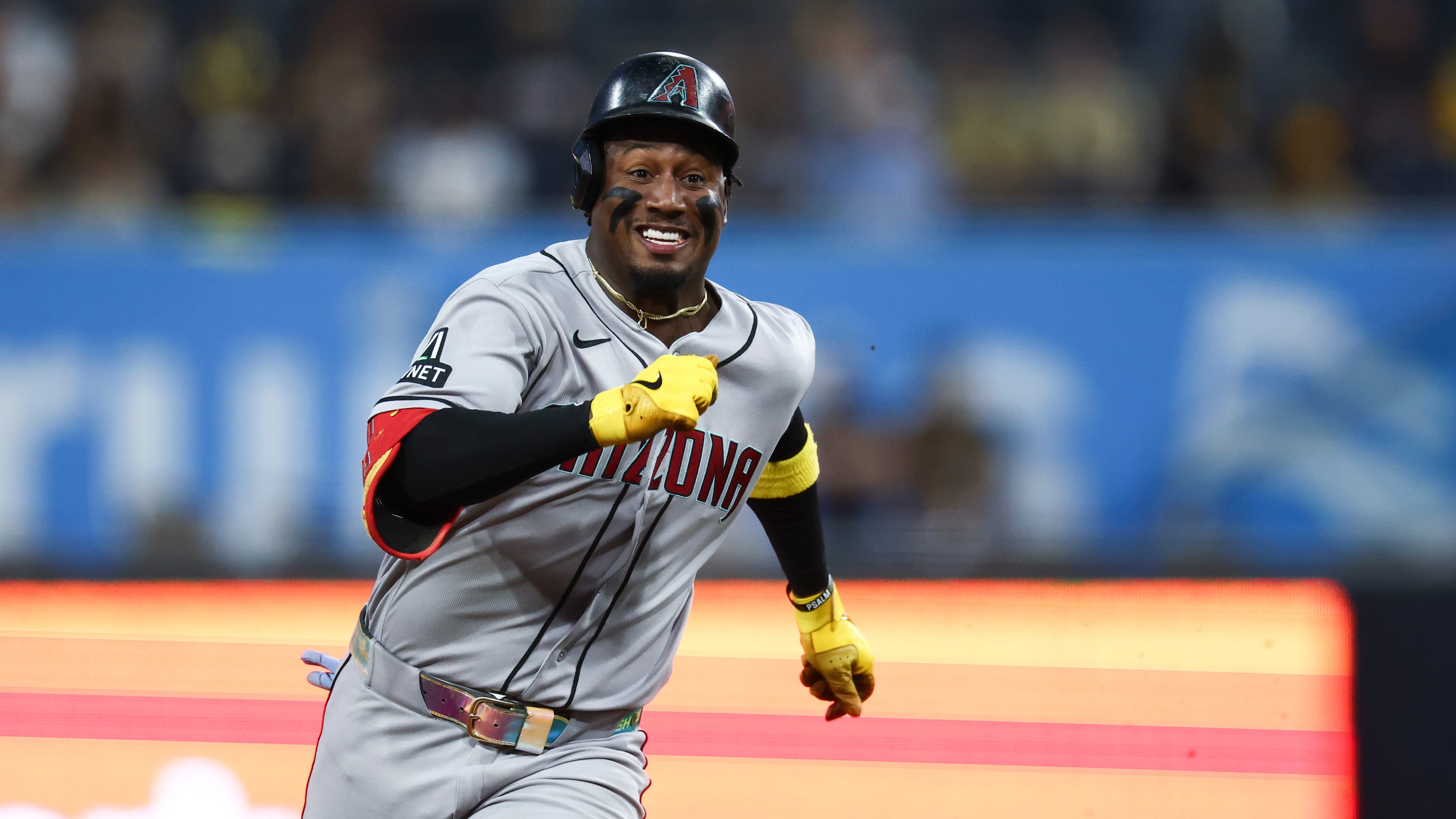 Arizona Diamondbacks' Geraldo Perdomo runs to third base after hitting an RBI triple in the first inning of a baseball game against the San Diego Padres, Friday, Sept. 25, 2026, in San Diego. (AP Photo/Karl Anderson)