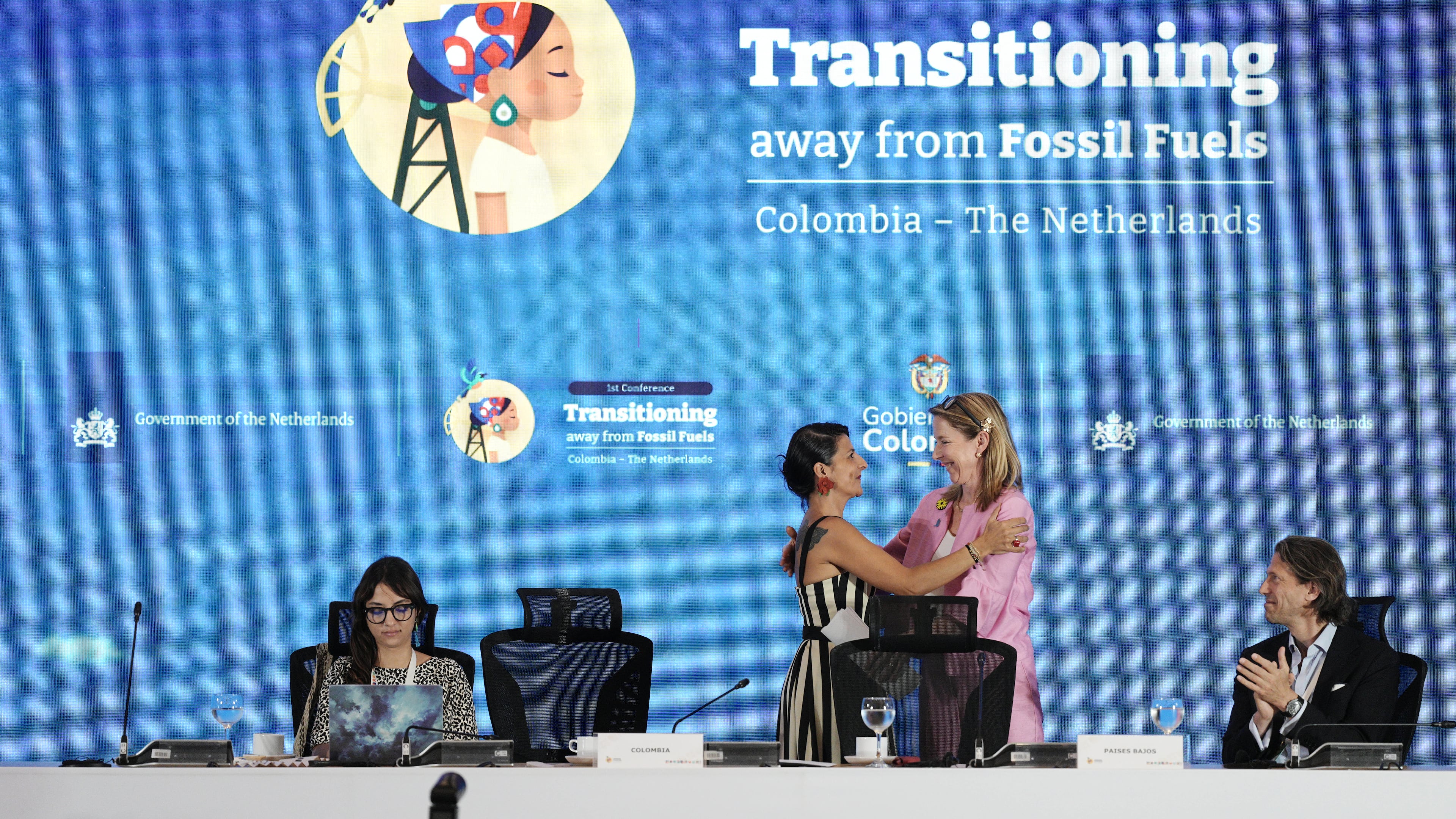 Stientje van Veldhoven, Minister of Climate Policy and Green Growth of the Netherlands, right, embraces Colombia's Environmental Minister Irene Vélez Torres during a conference aimed at transitioning away from fossil fuels Tuesday, April 28, 2026, in Santa Marta, Colombia. (AP Photo/Ivan Valencia)