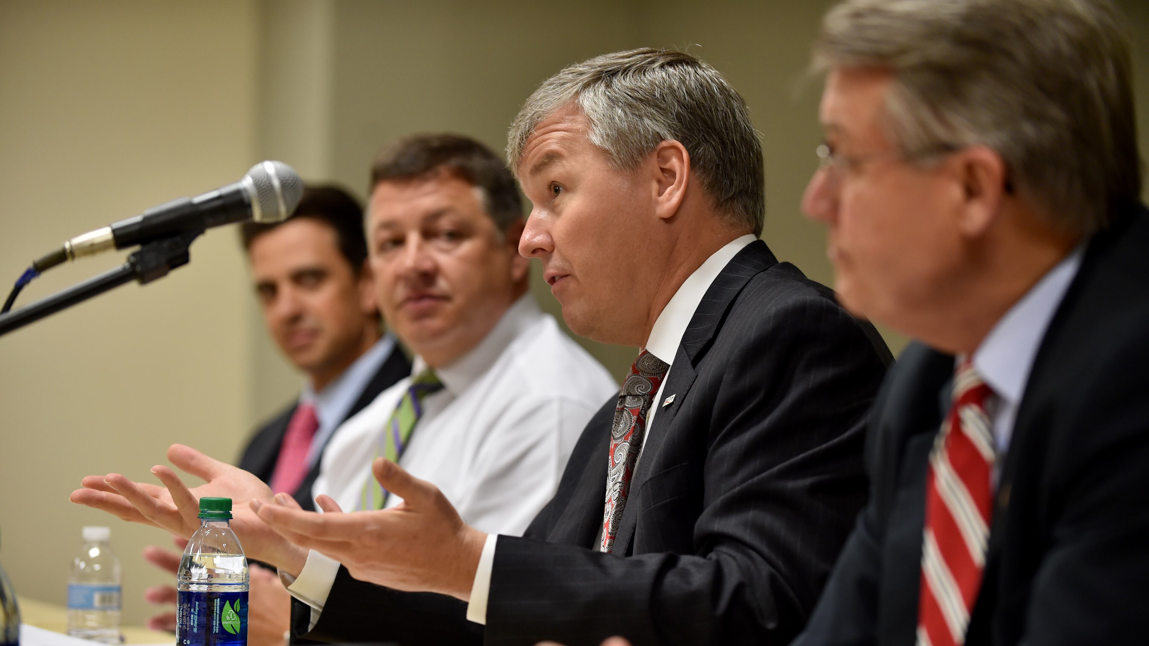 U.S. Rep. Rob Woodall, R-Ga., peaks during a roundtable discussion in 2015. BRANT SANDERLIN/BSANDERLIN@AJC.COM