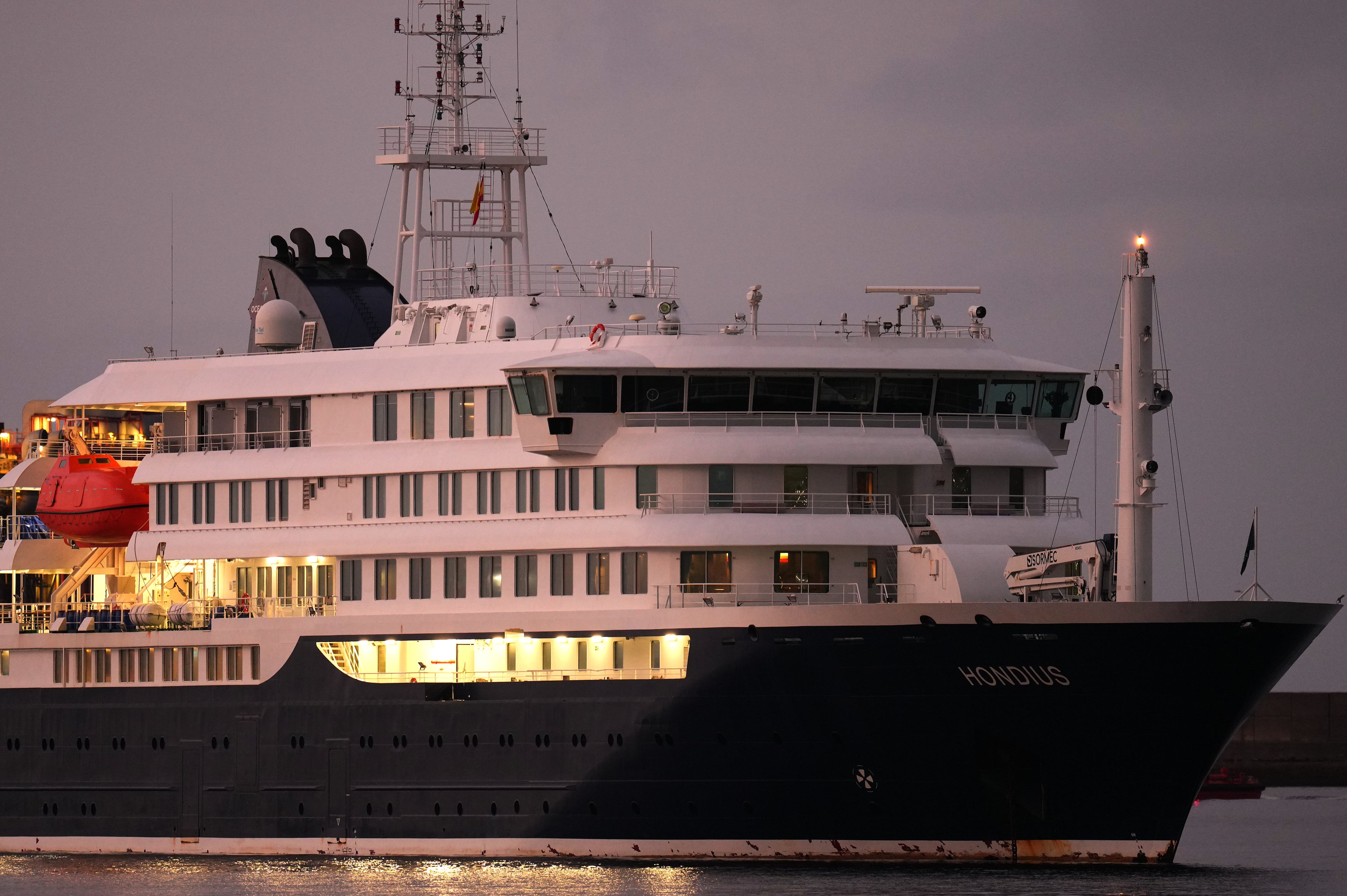 Spain Hantavirus Ship
