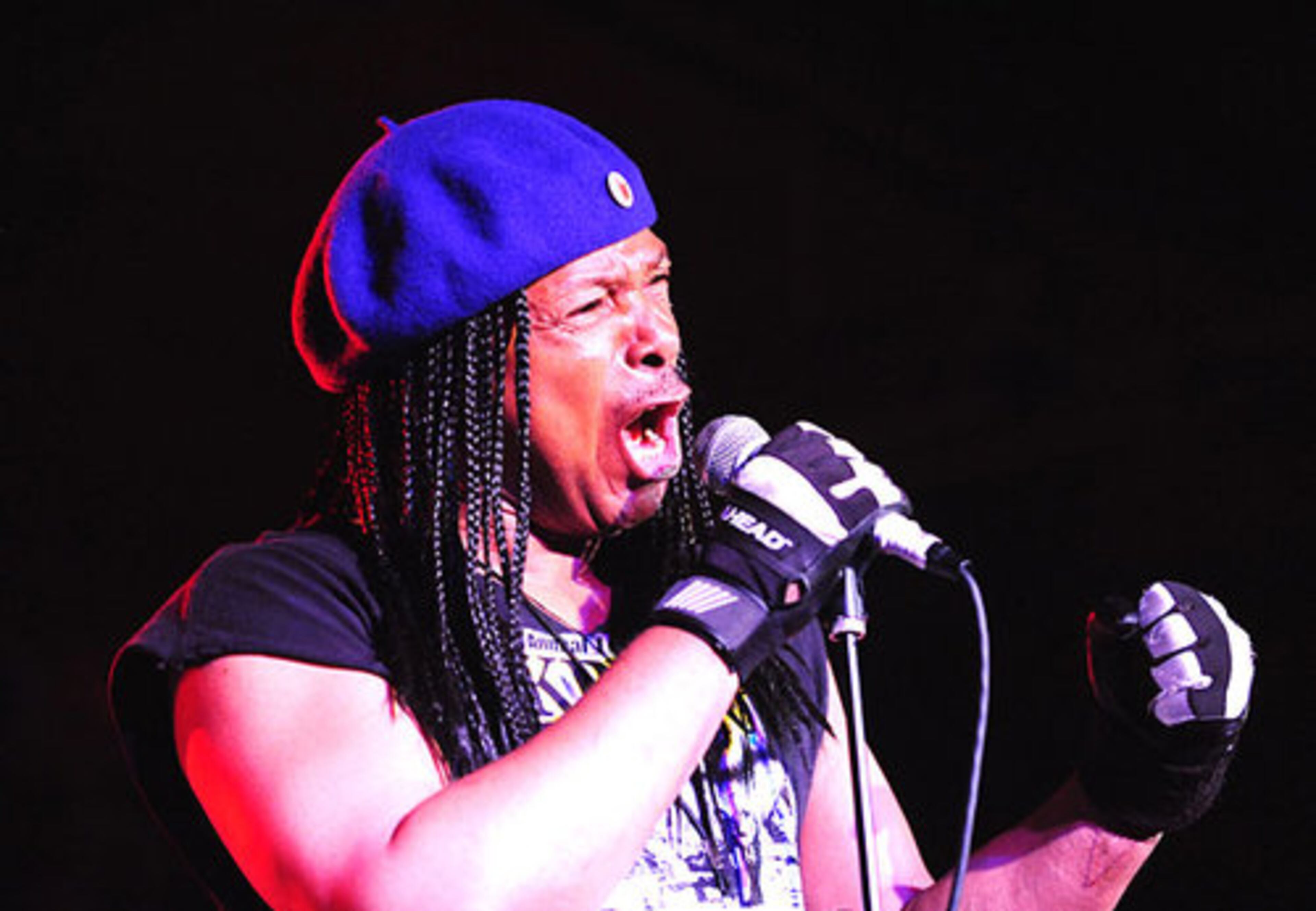 Frankie 'Kash' Waddy of Parliament Funkadelic performs.