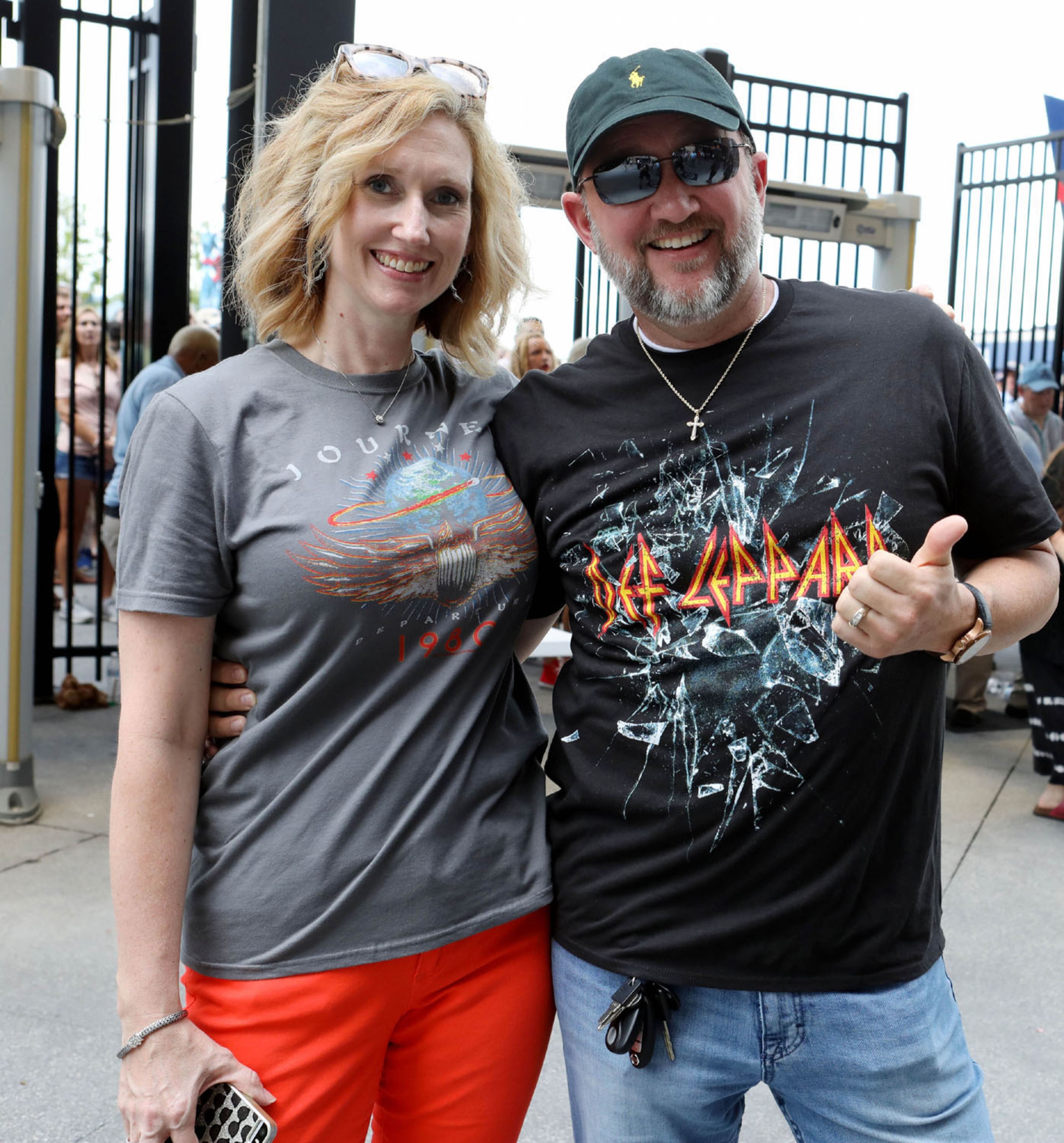 Def Leppard and The Pretenders entertained a crowd of close to 40,000 fans on Sunday, July 1, 2018 at SunTrust Park. Journey was on the bill but did not allow photos to be taken.
Robb Cohen Photography & Video /RobbsPhotos.com