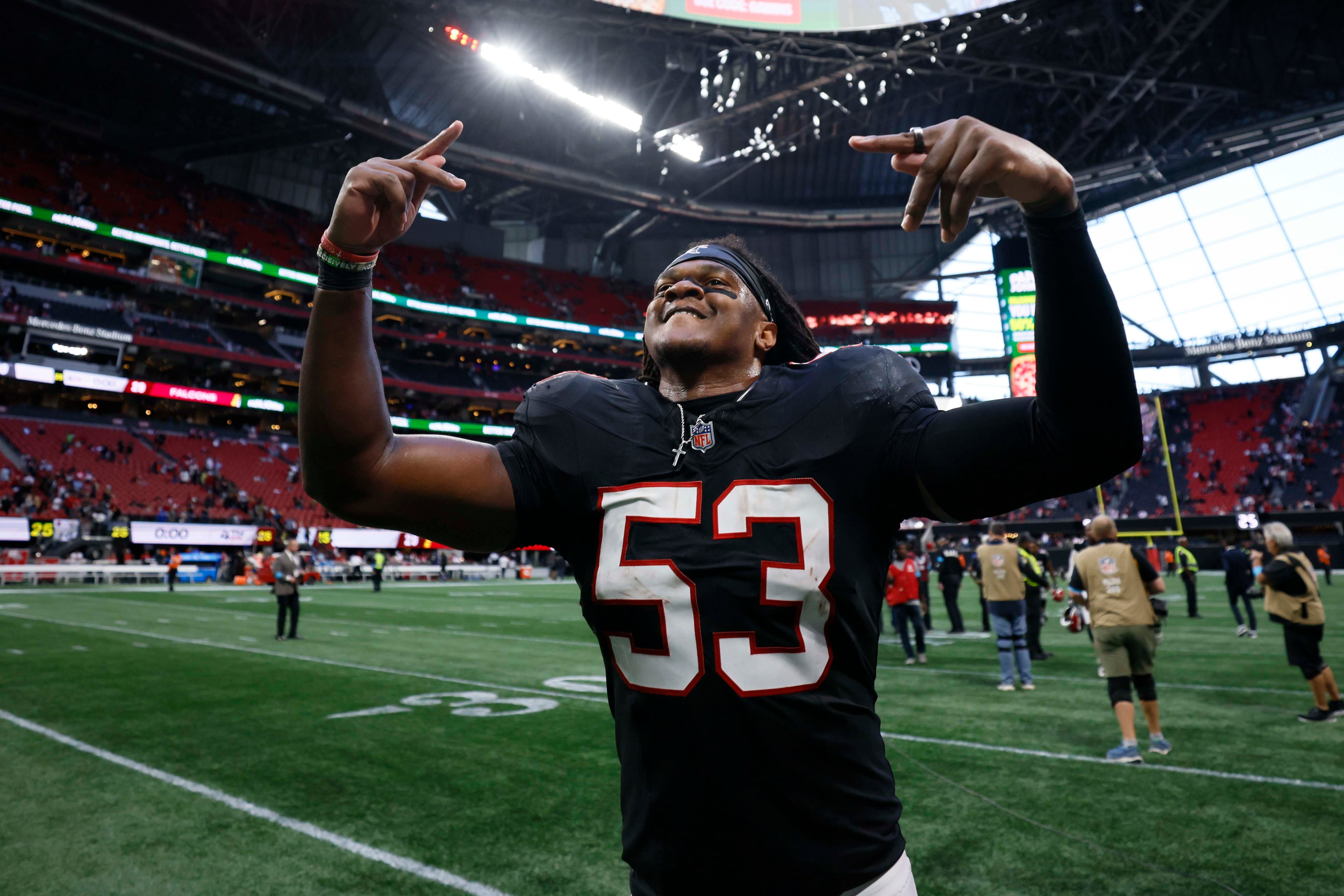 Atlanta Falcons linebacker Kendal Daniels (53) reacts as he leaves the field after his team’s 29-20 win over the San Francisco 49ers at Mercedes-Benz Stadium in Atlanta, GA, on Sunday, Oct. 25, 2026. (Miguel Martinez/AJC)