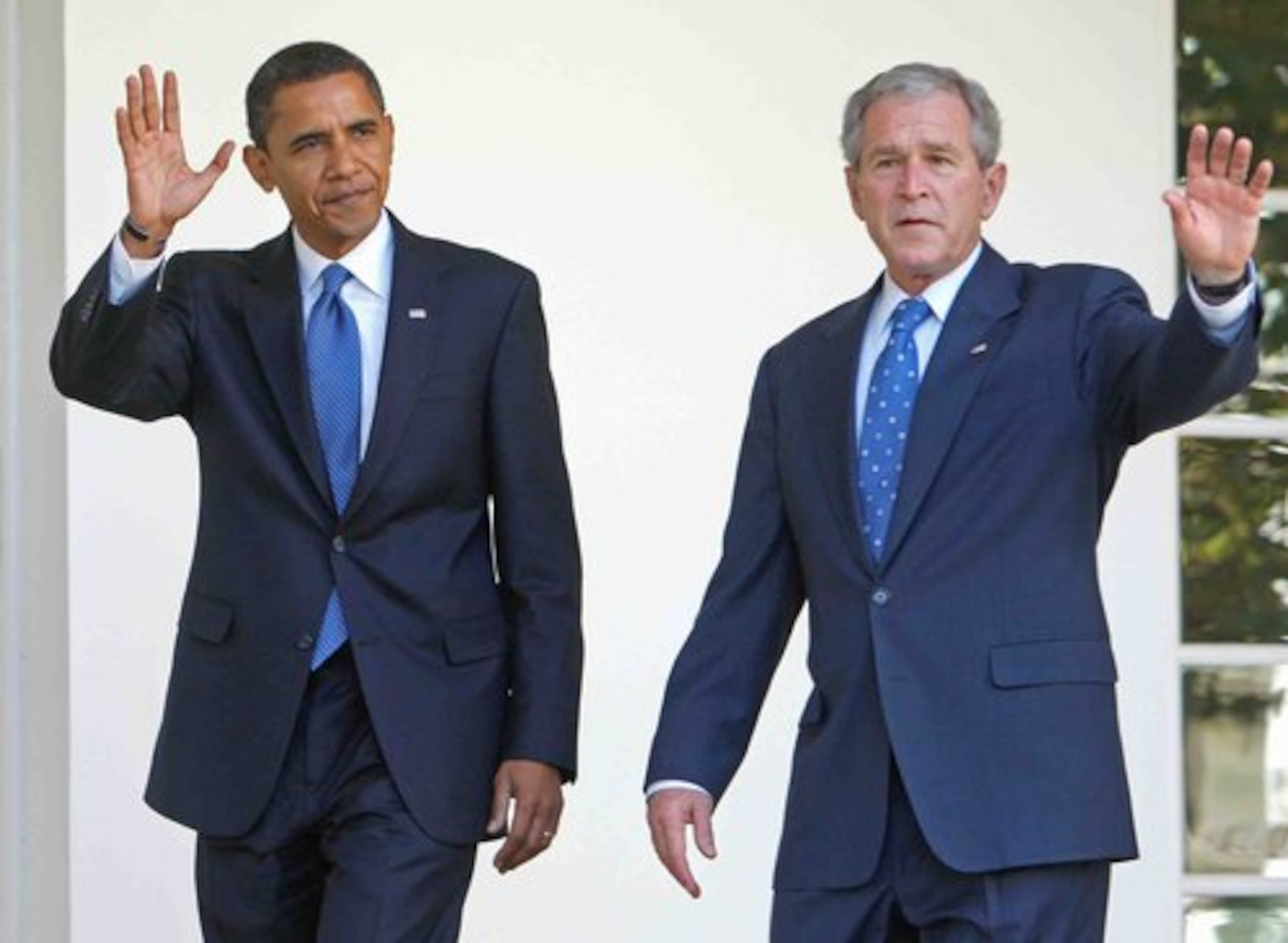 President Bush and President-elect Obama walk along the West Wing Colonnade of the White House in Washington D.C.