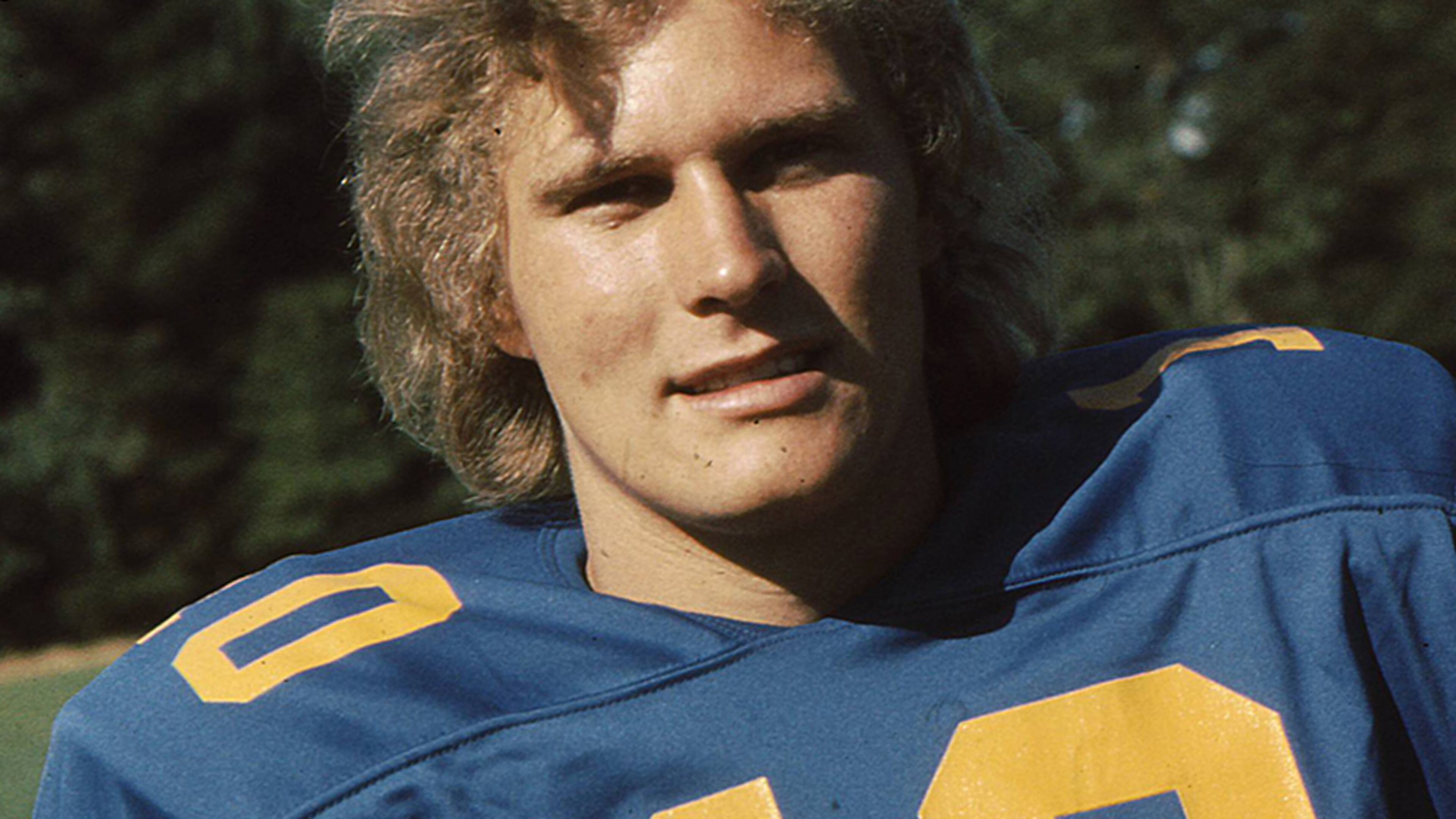 Steve Bartkowski was an All-American at Cal and led the nation in passing his senior year with 2,580 yards with 12 touchdowns. (File)