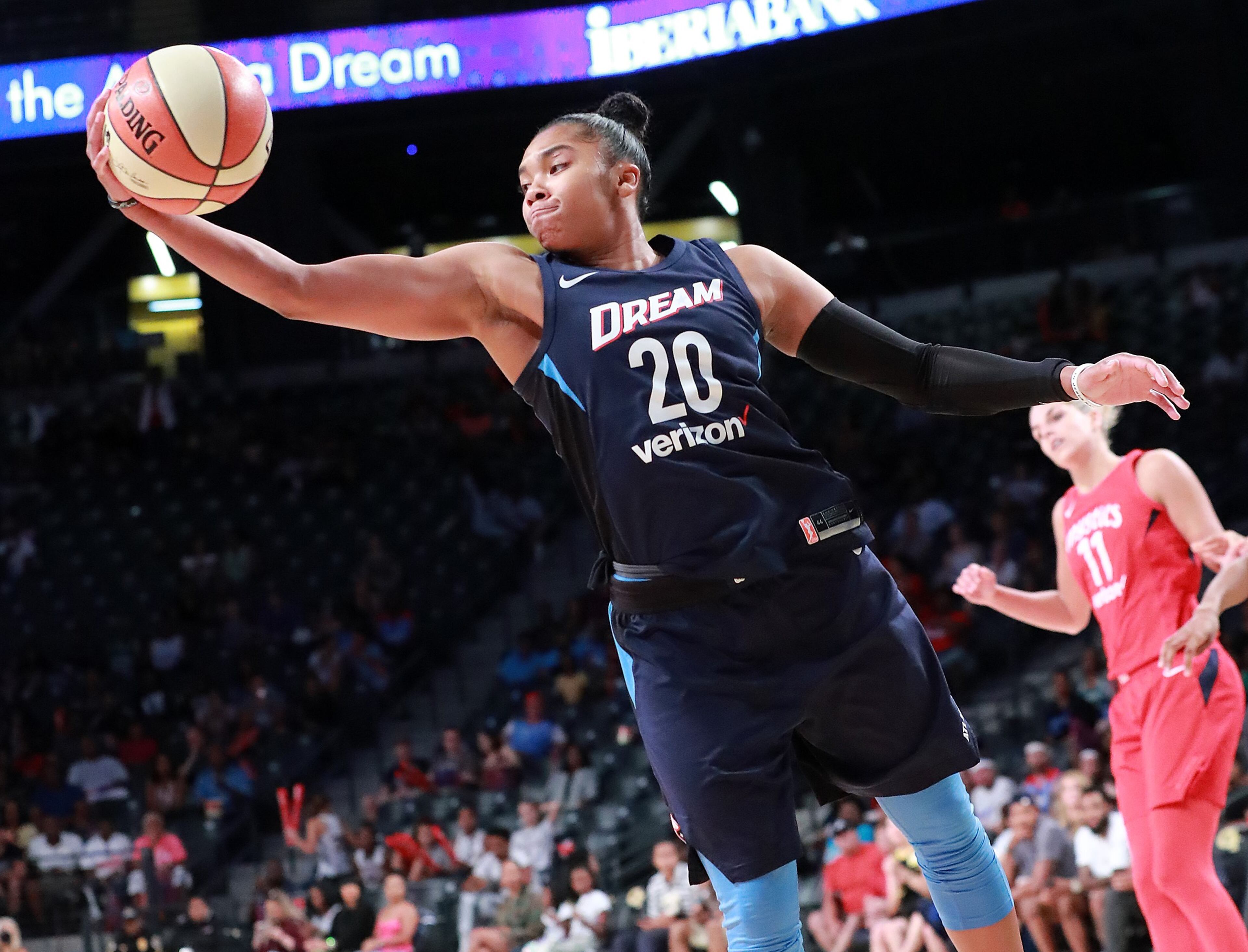 August 26, 2018 Atlanta: Atlanta Dream guard Alex Bentley gets a rebound against the Washington Mystics during the second half in a WNBA semifinal playoff game on Sunday, August 26, 2018, in Atlanta. The Mystics beat the Dream 87-84. Curtis Compton/ccompton@ajc.com