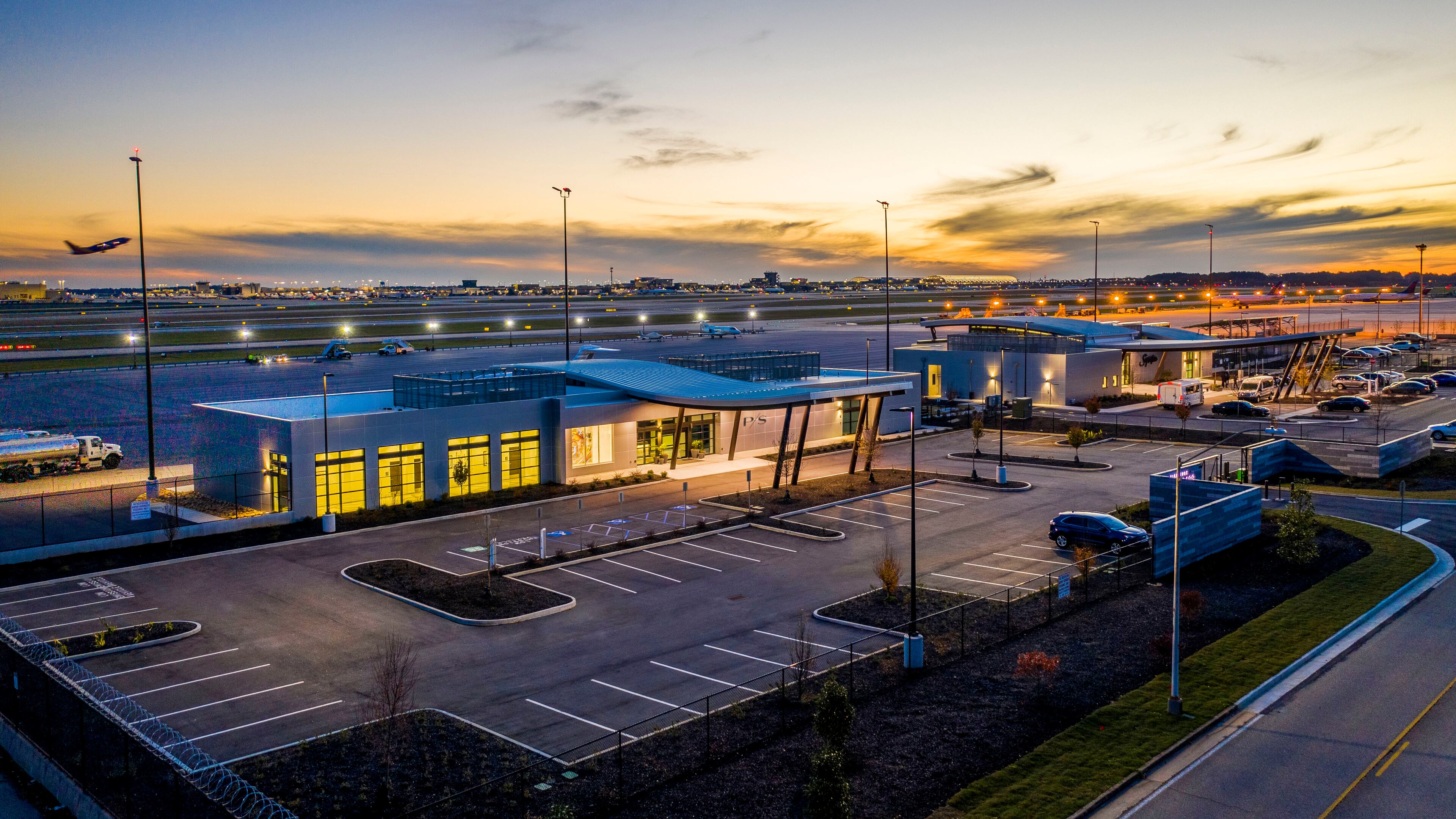 Signature Aviation and PS are partnering to offer a private luxury terminal for commercial passengers who pay for the privilege at Hartsfield-Jackson.