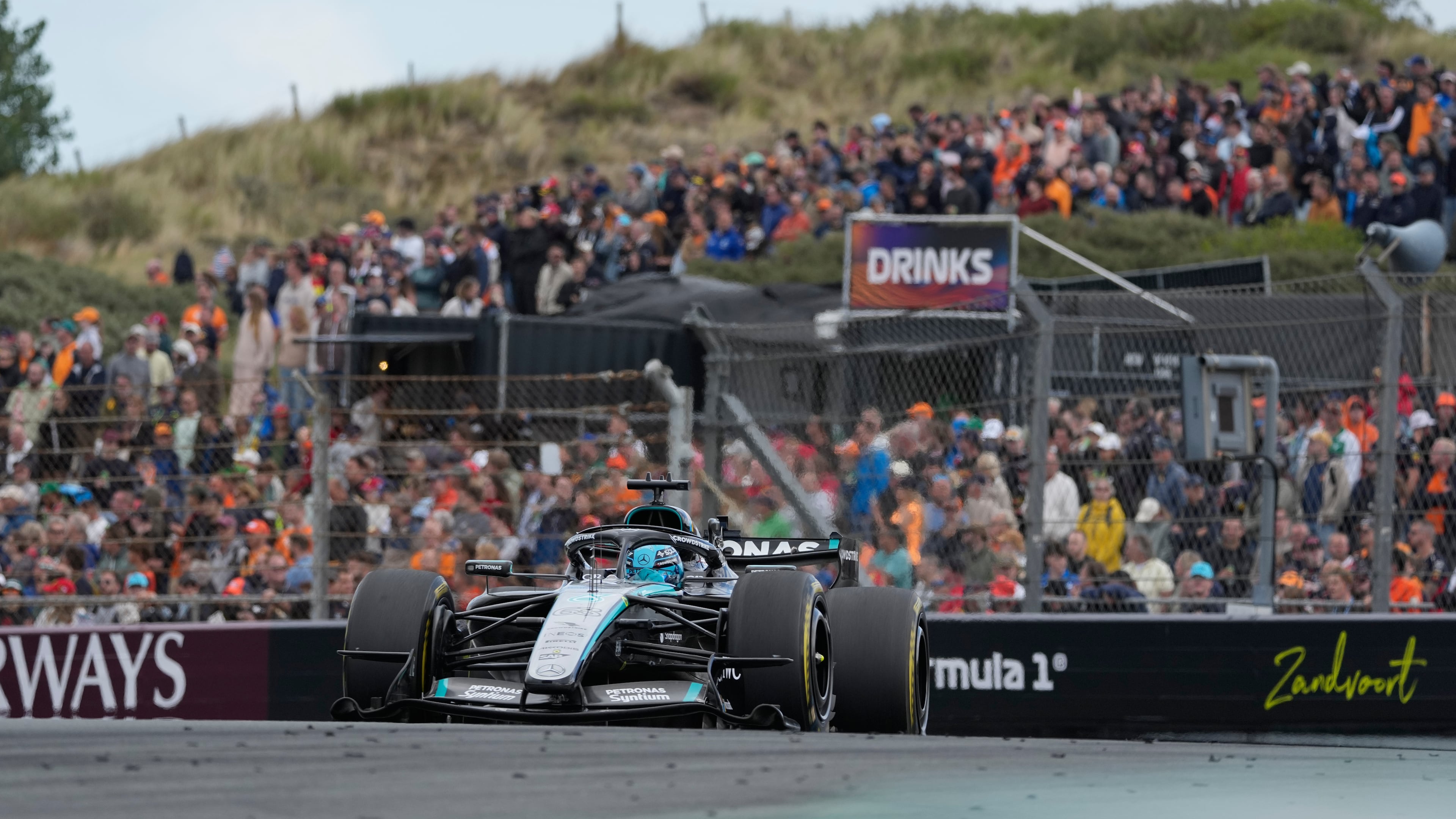 Mercedes driver George Russell of Britain in action during sprint race at the Formula One Dutch Grand Prix in Zandvoort , Netherlands, Saturday, Aug. 22, 2026. (AP Photo/Darko Bandic)