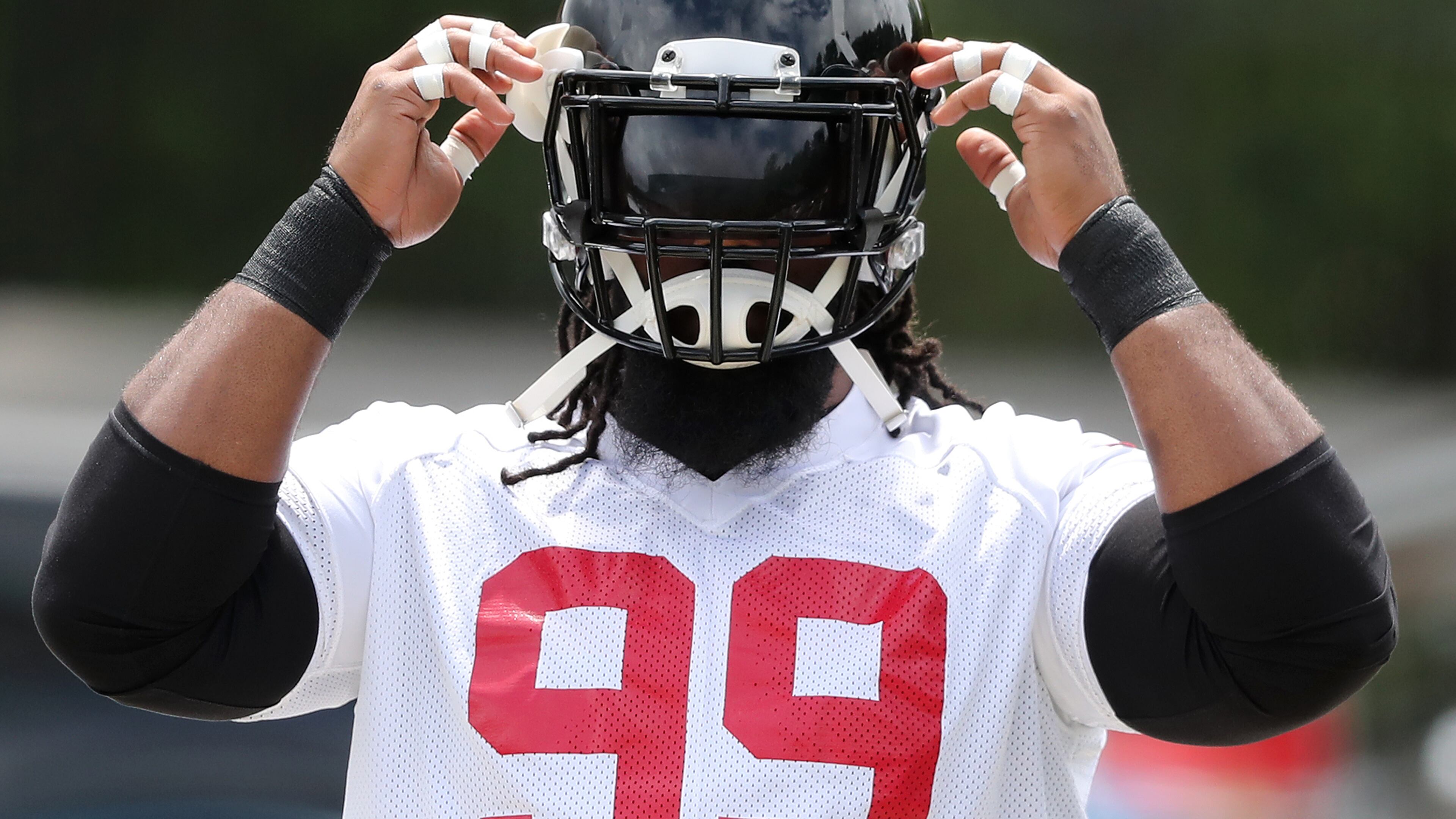 Atlanta Falcons defensive tackle Terrell McClain gears up to begin organized team activities on Tuesday, May 22, 2018, in Flowery Branch. Curtis Compton/ccompton@ajc.com