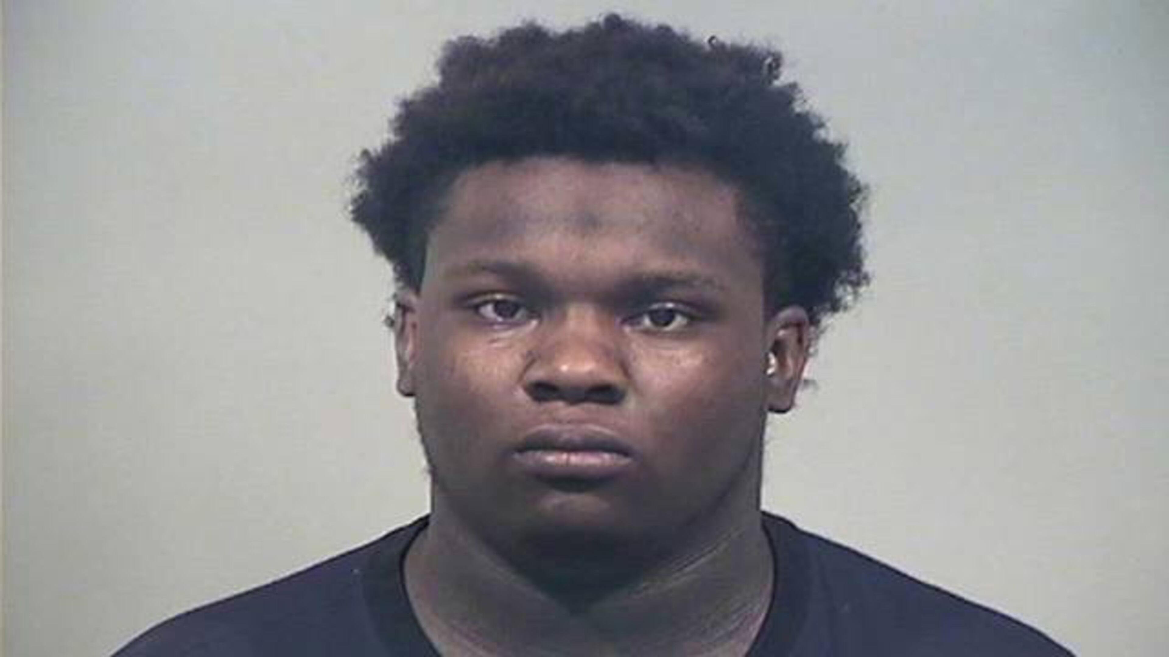 Tavonn Lee Jr. faces three felony counts of child endangering, according to Trumbull County Sheriff Department officials.