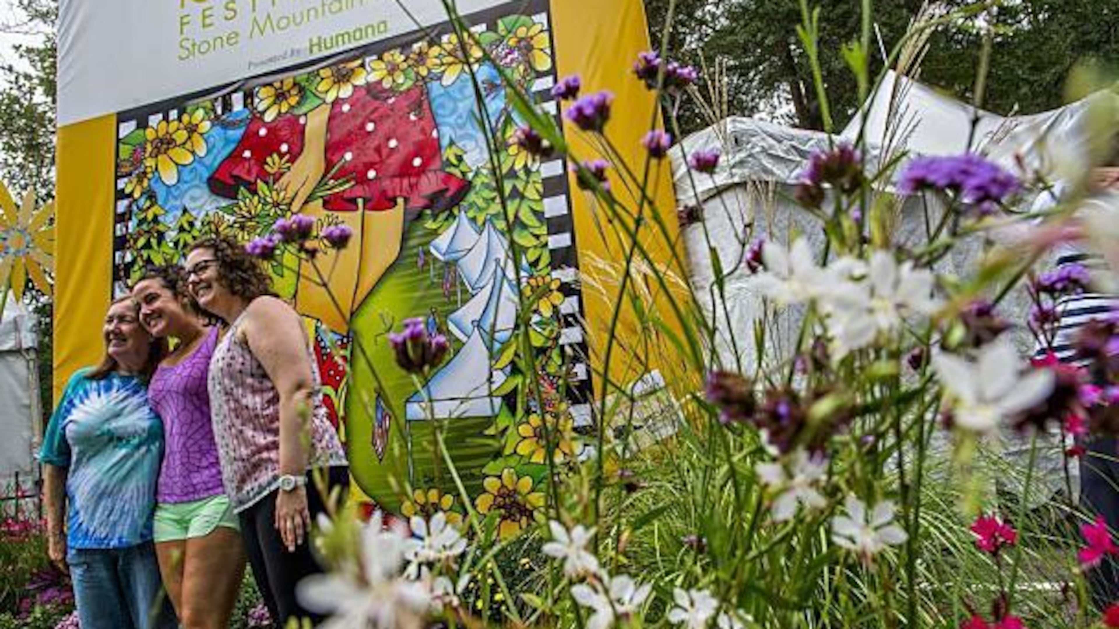 More than 400 artists and crafters will take part in Stone Mountain's Yellow Daisy Festival.