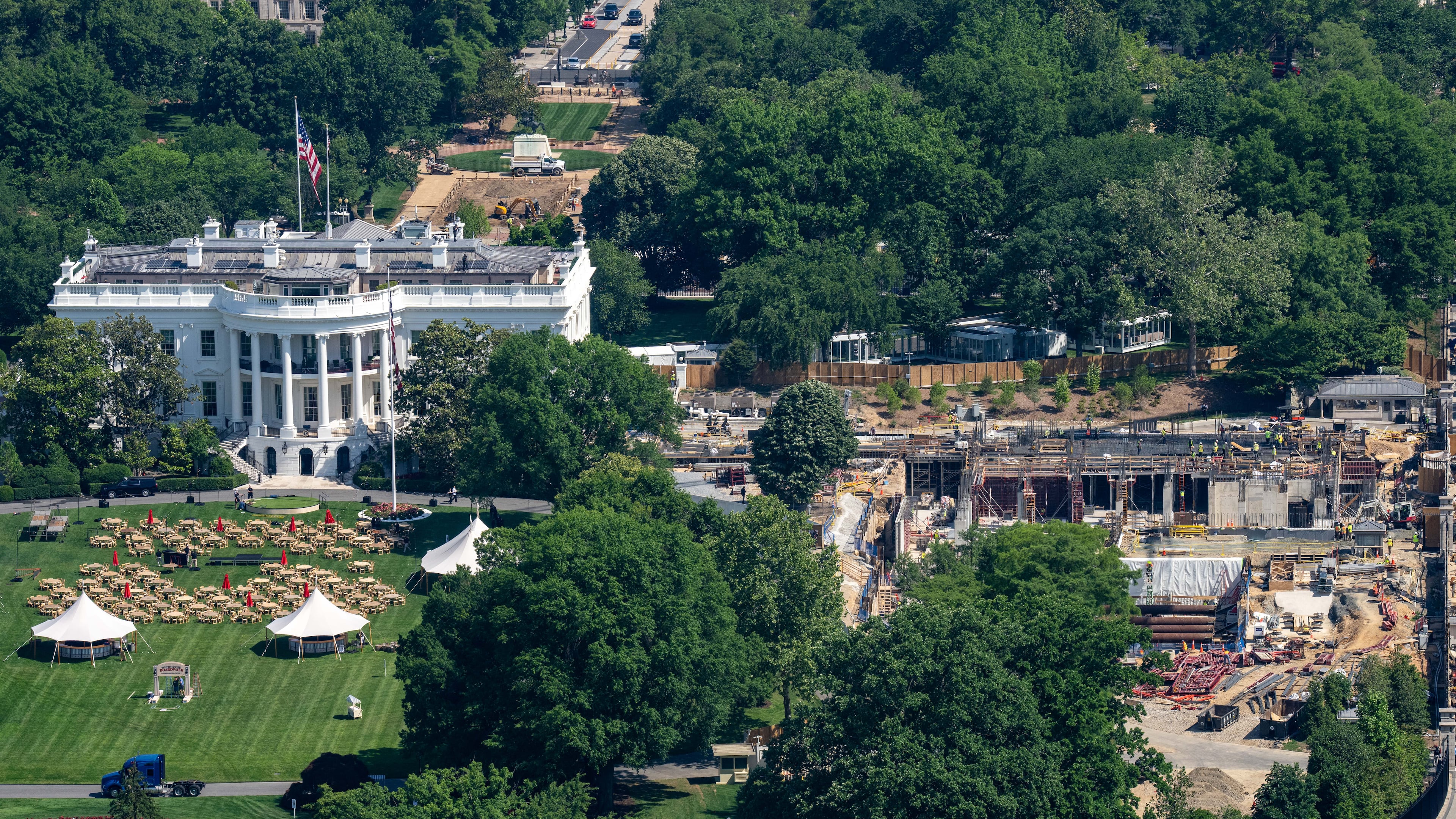Work continues on the construction of the ballroom at the White House, Tuesday, May 19, 2026, in Washington, where the East Wing once stood. (AP Photo/Alex Brandon)