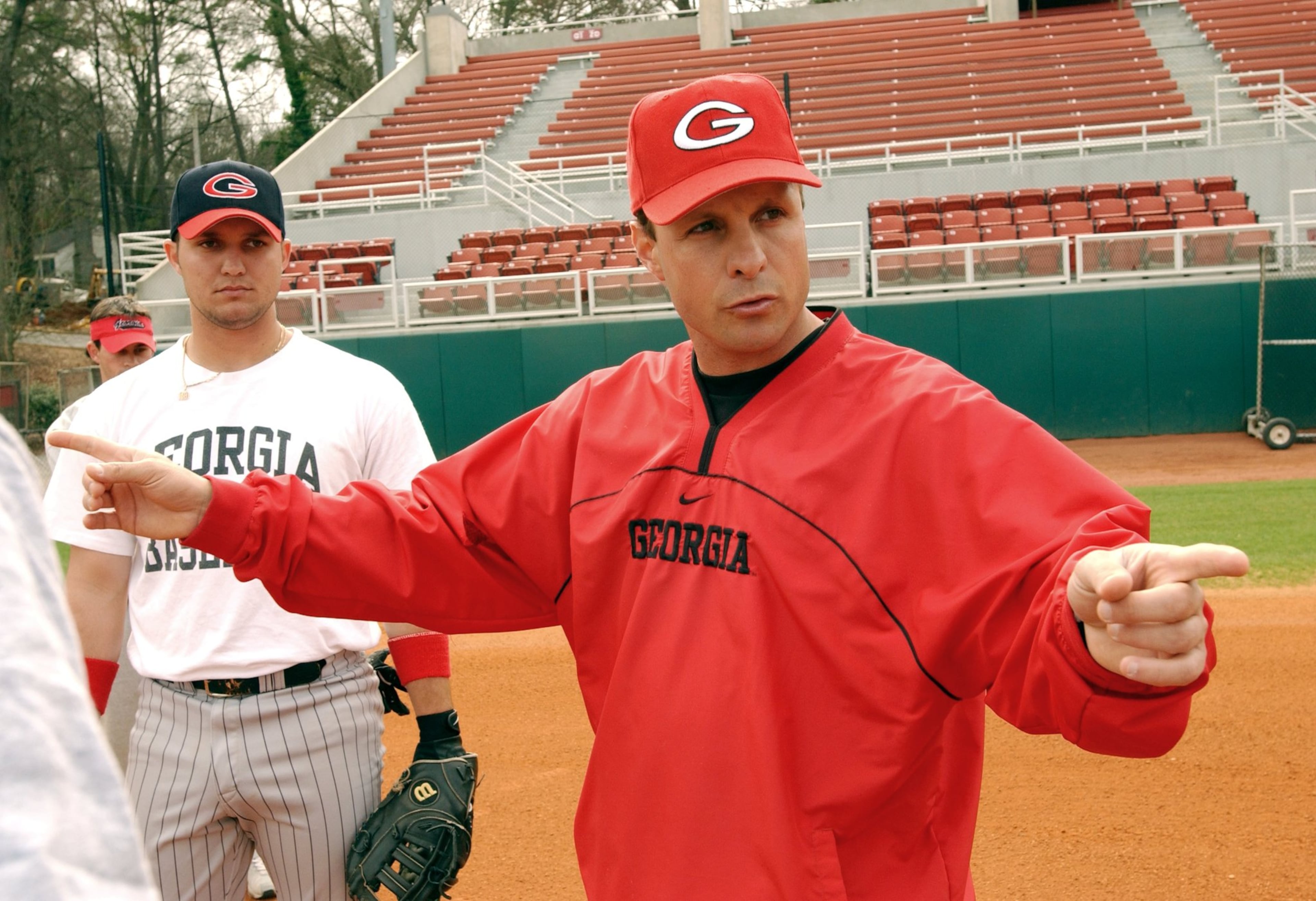David Perno, the Georgia Bulldogs baseball coach, talks to his team in 2002. (Joey Ivansco/AJC file photo)