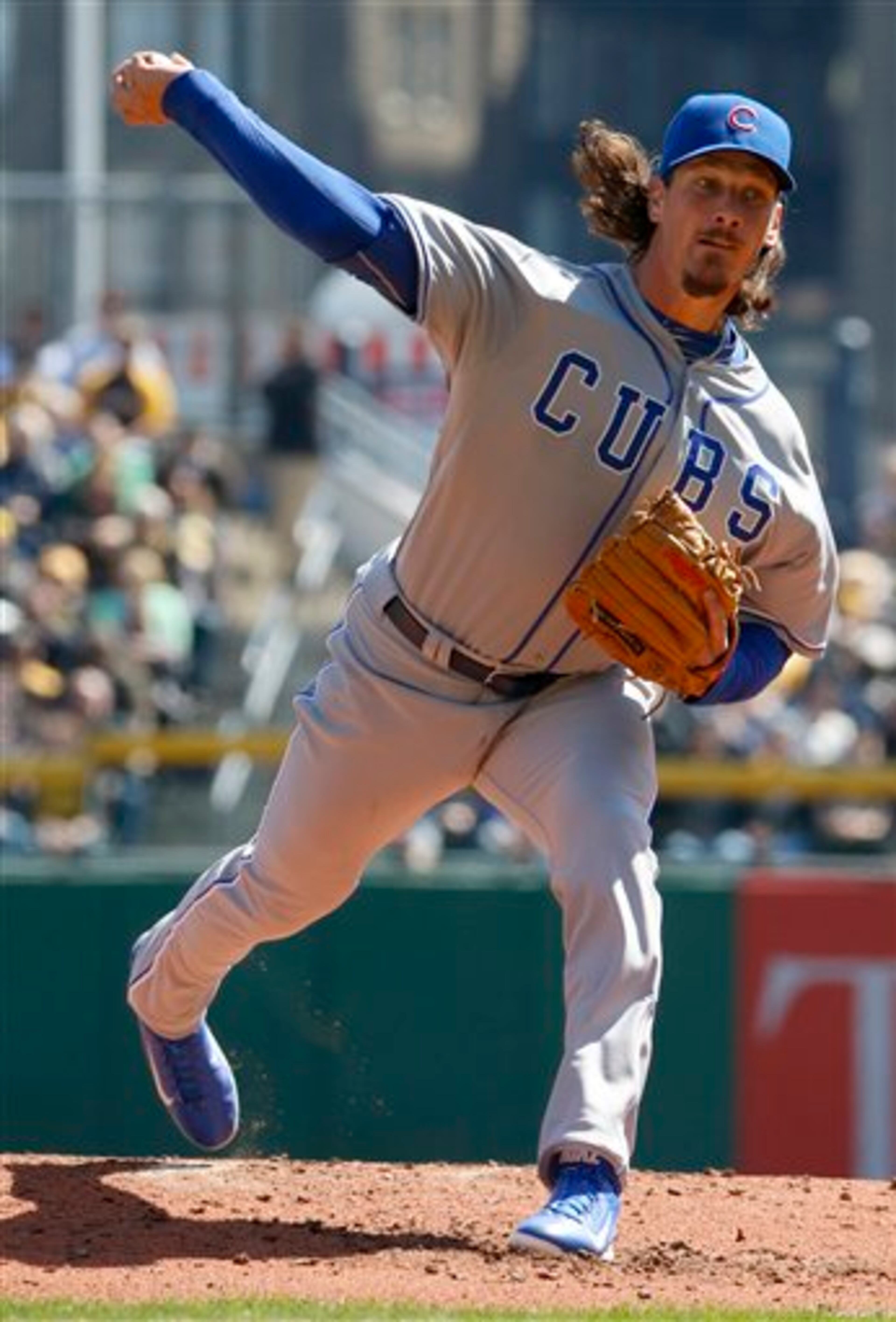 Chicago Cubs starting pitcher Jeff Samardzija throws in the second inning against the Pittsburgh Pirates during their opening day baseball game on Monday, March 31, 2014, in Pittsburgh. (AP Photo/Gene Puskar)