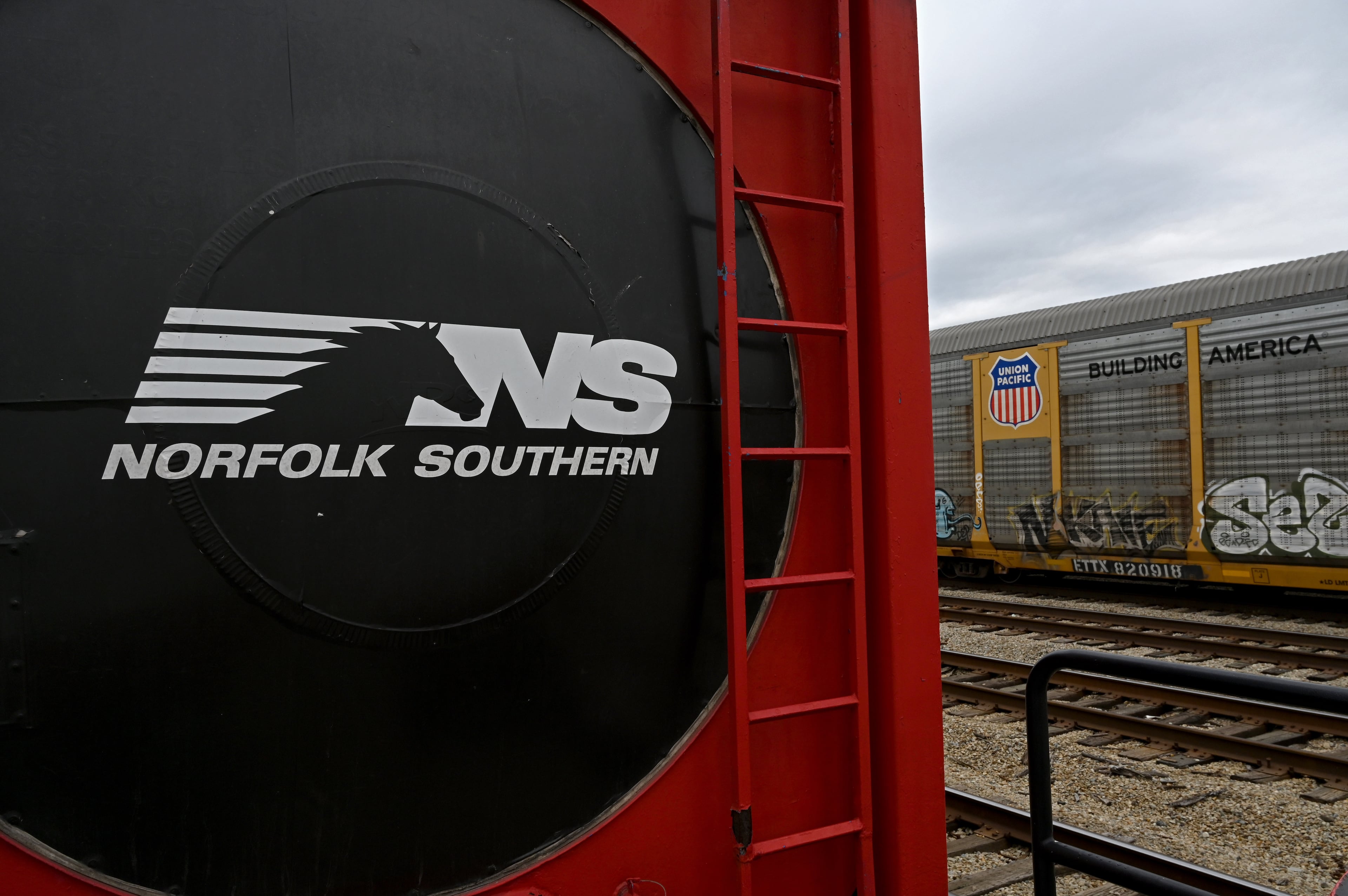 Norfolk Southern safety train