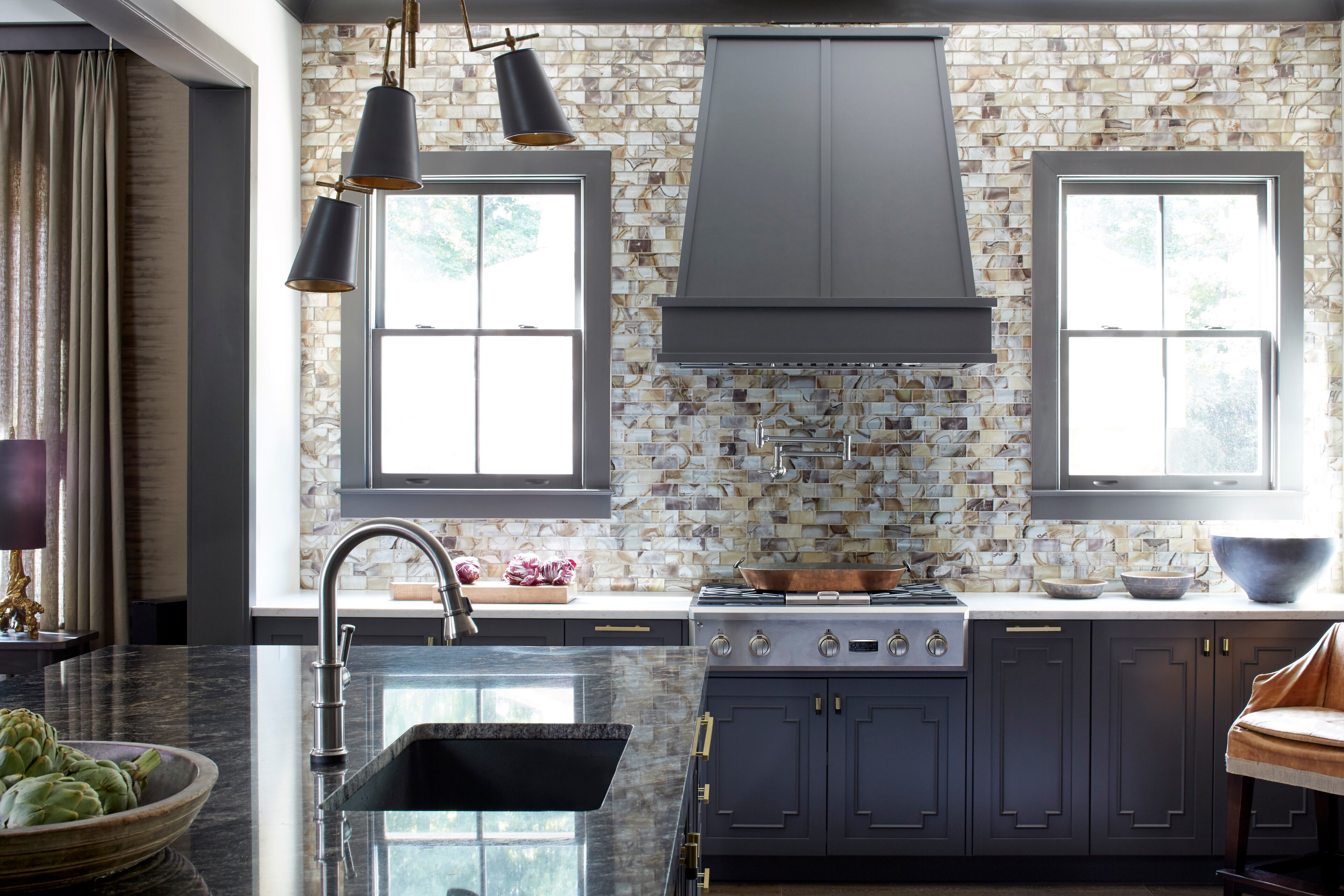 Fox Hill is many things. It’s an expression of art, a comforting getaway and a professional portfolio piece. It’s Atlanta-based K Kong Designs founder Kristin Kong’s own beautiful home.
Courtesy of K Kong Designs